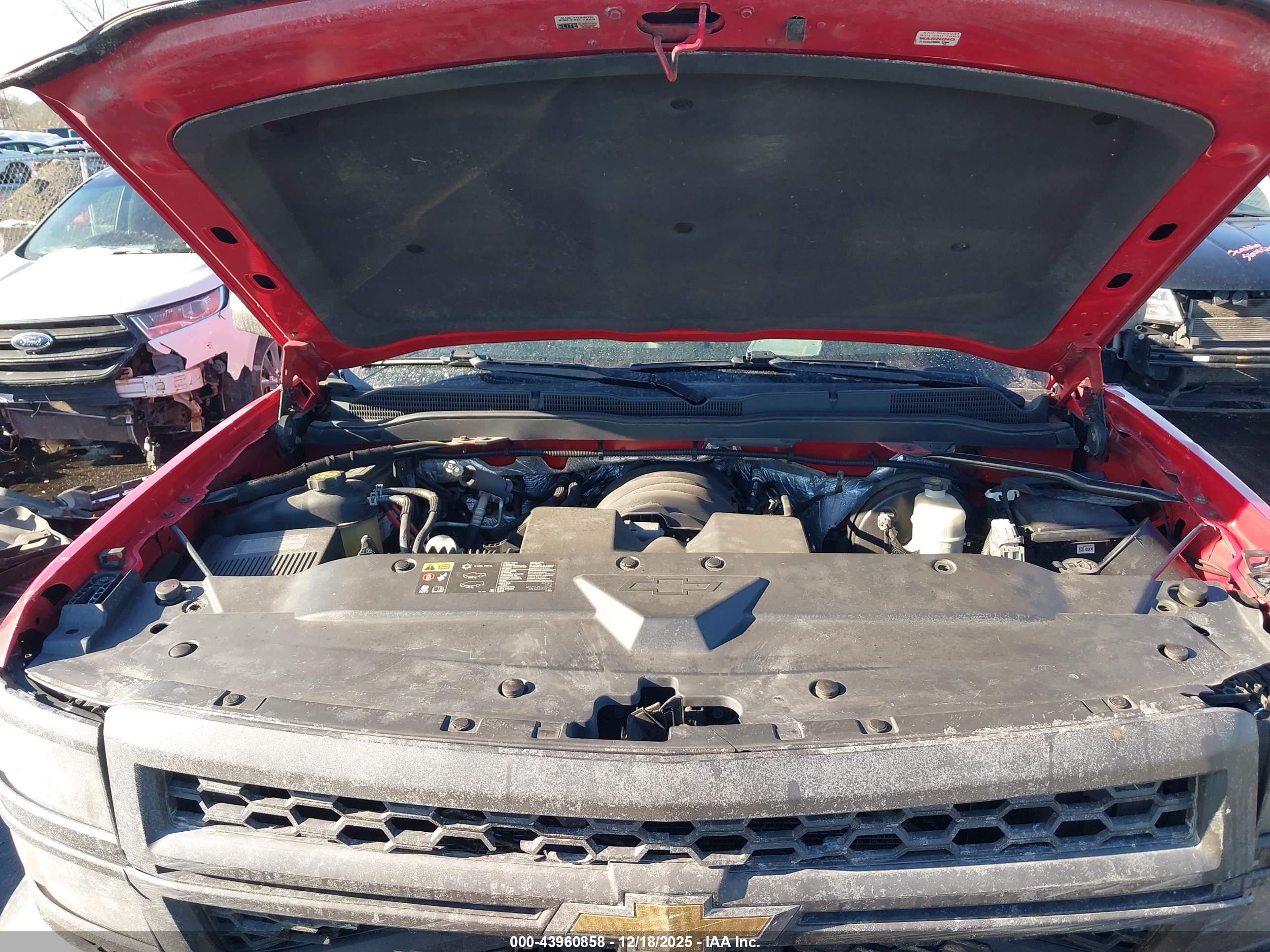 CHEVROLET SILVERADO image 10