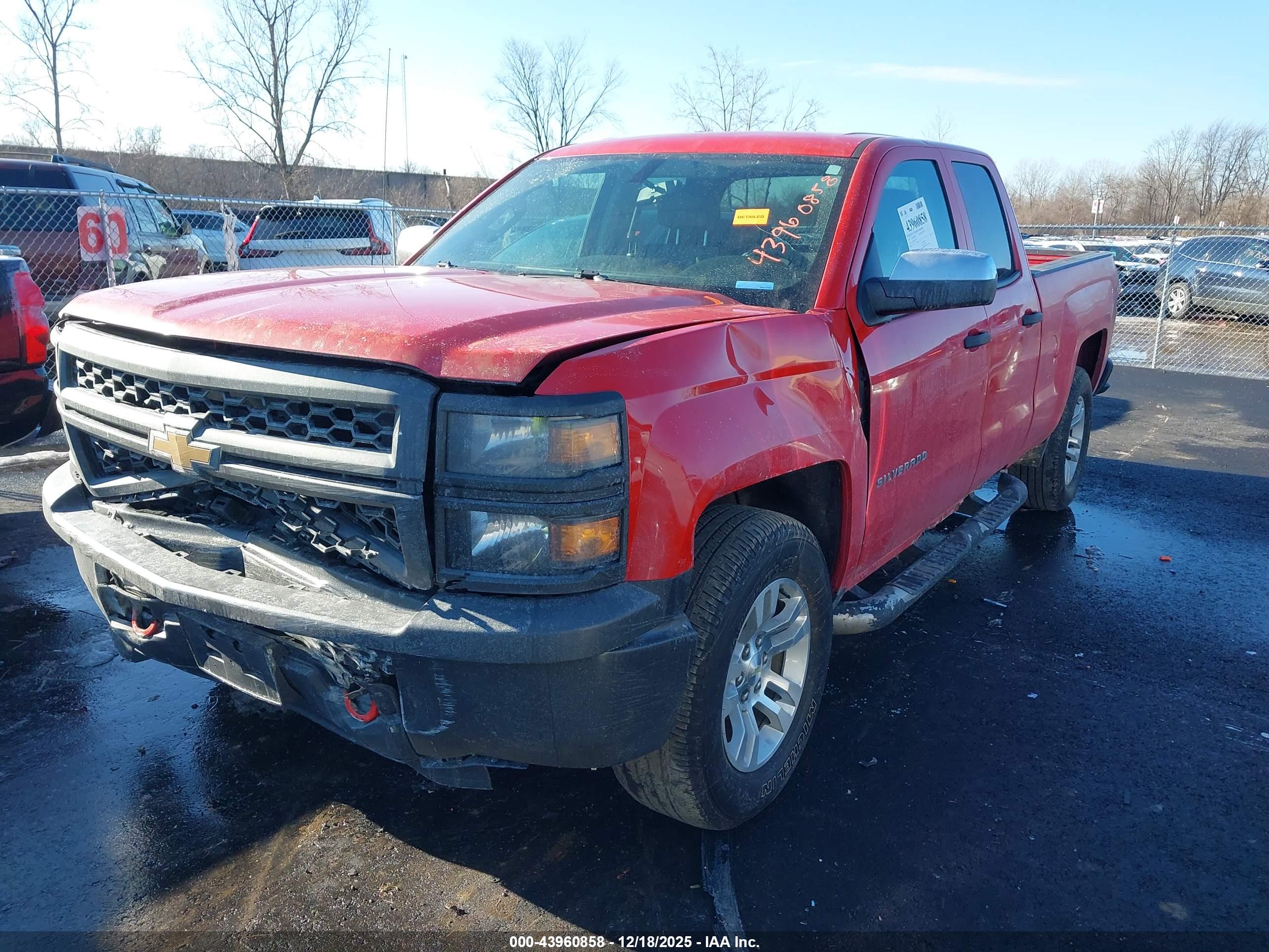 CHEVROLET SILVERADO image 2