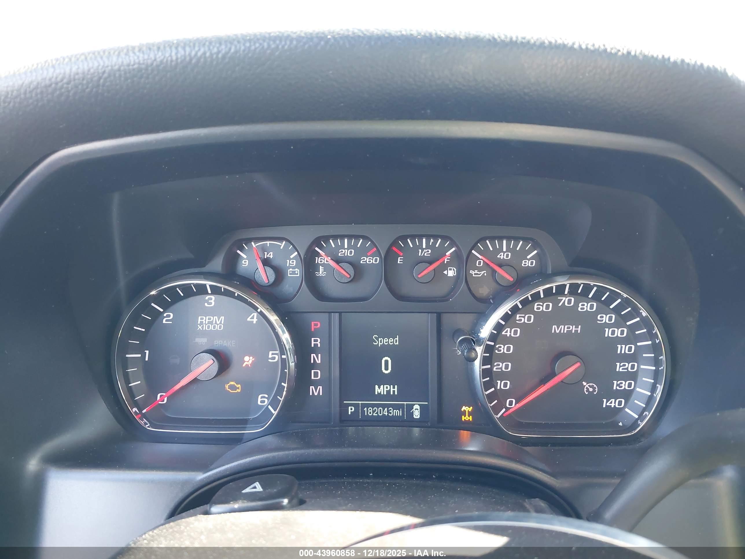 CHEVROLET SILVERADO image 7