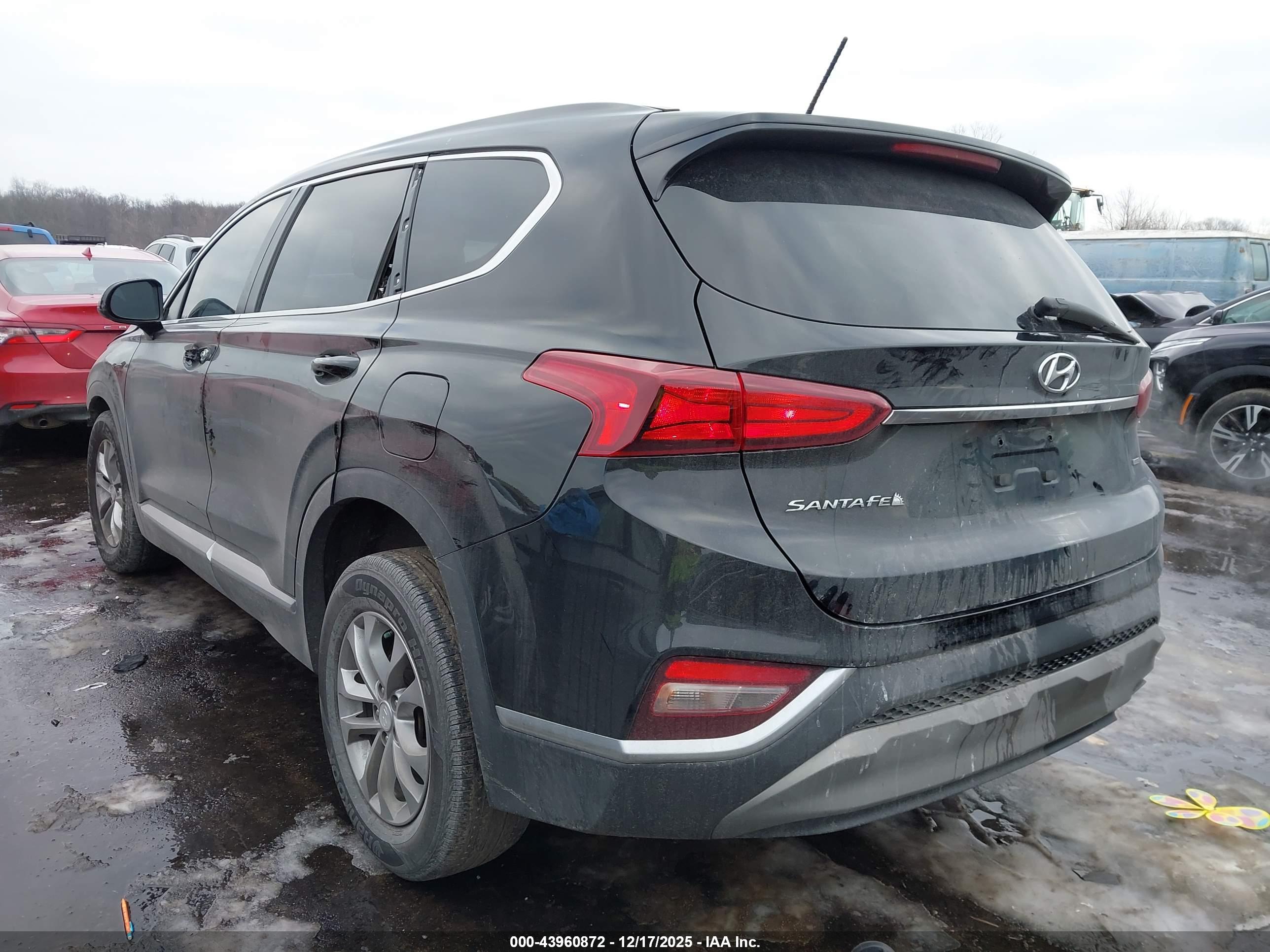 HYUNDAI SANTA image 3