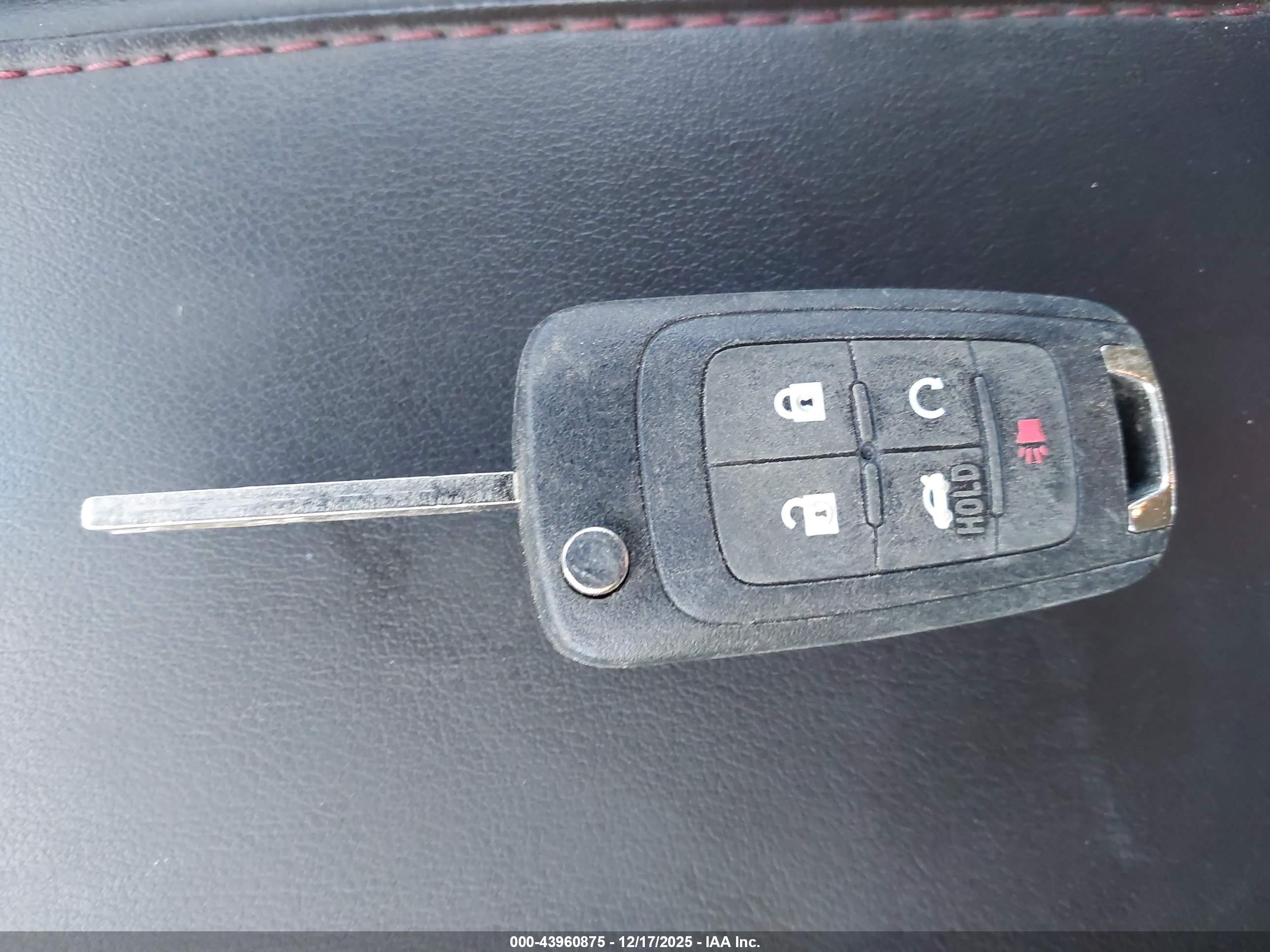 GMC TERRAIN image 11
