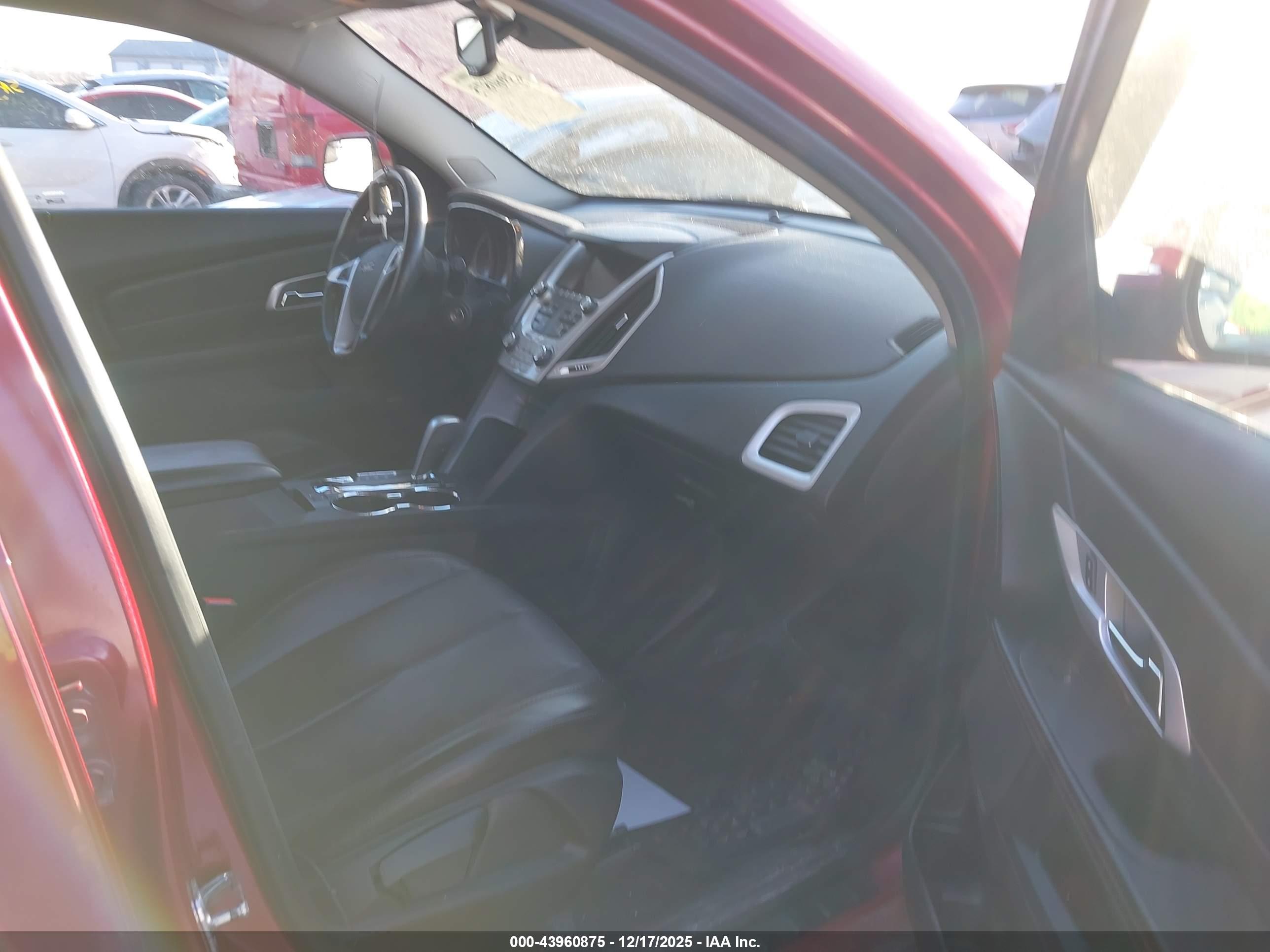 GMC TERRAIN image 5