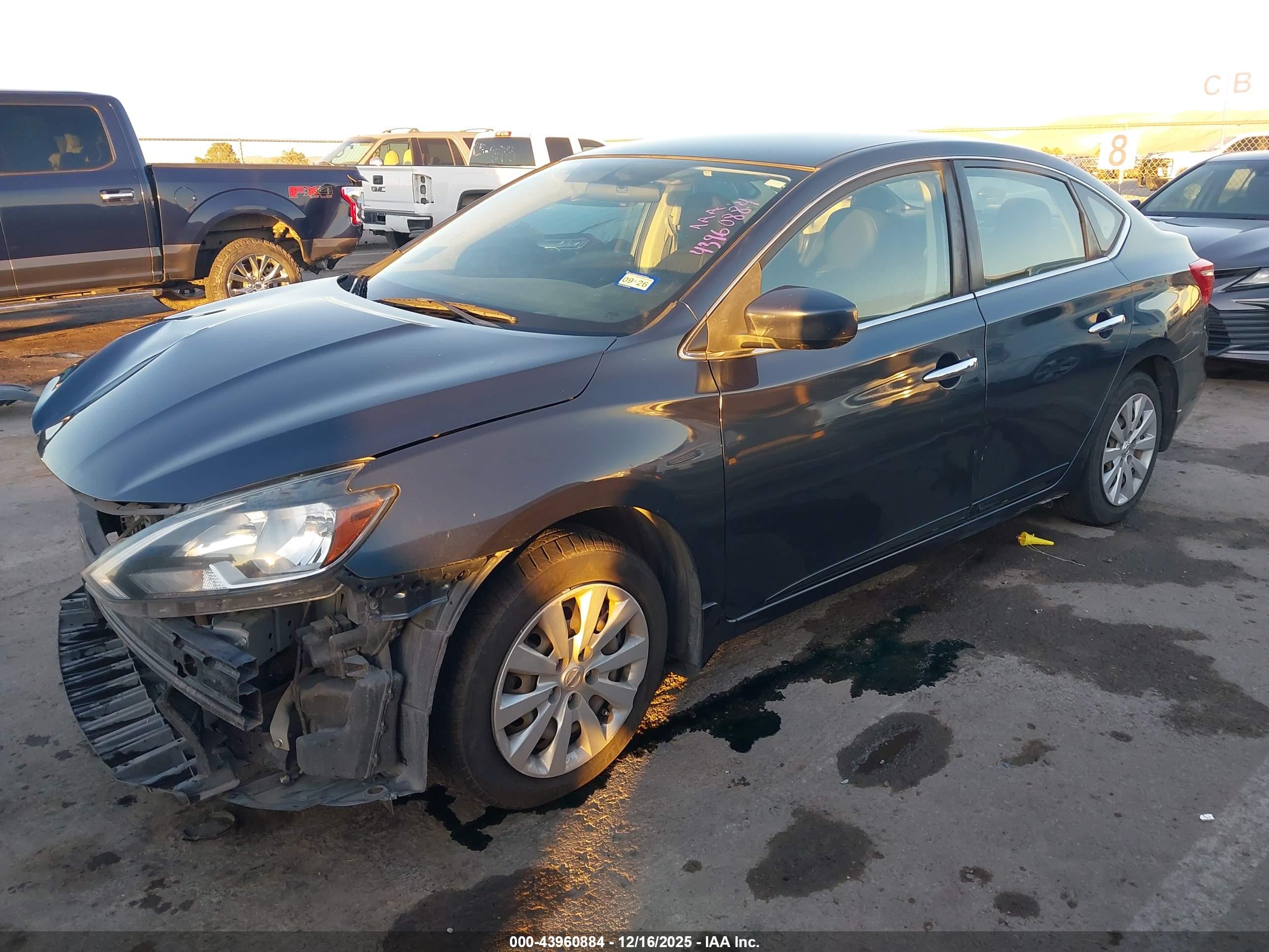 NISSAN SENTRA image 2