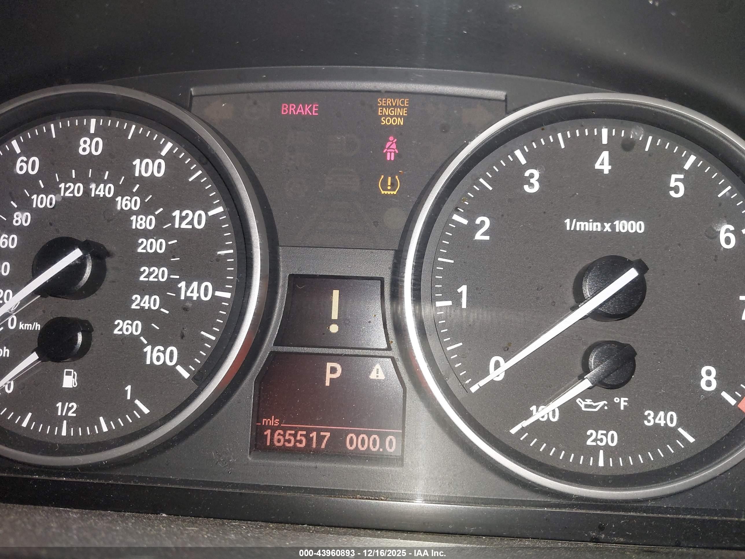 BMW 335I image 7