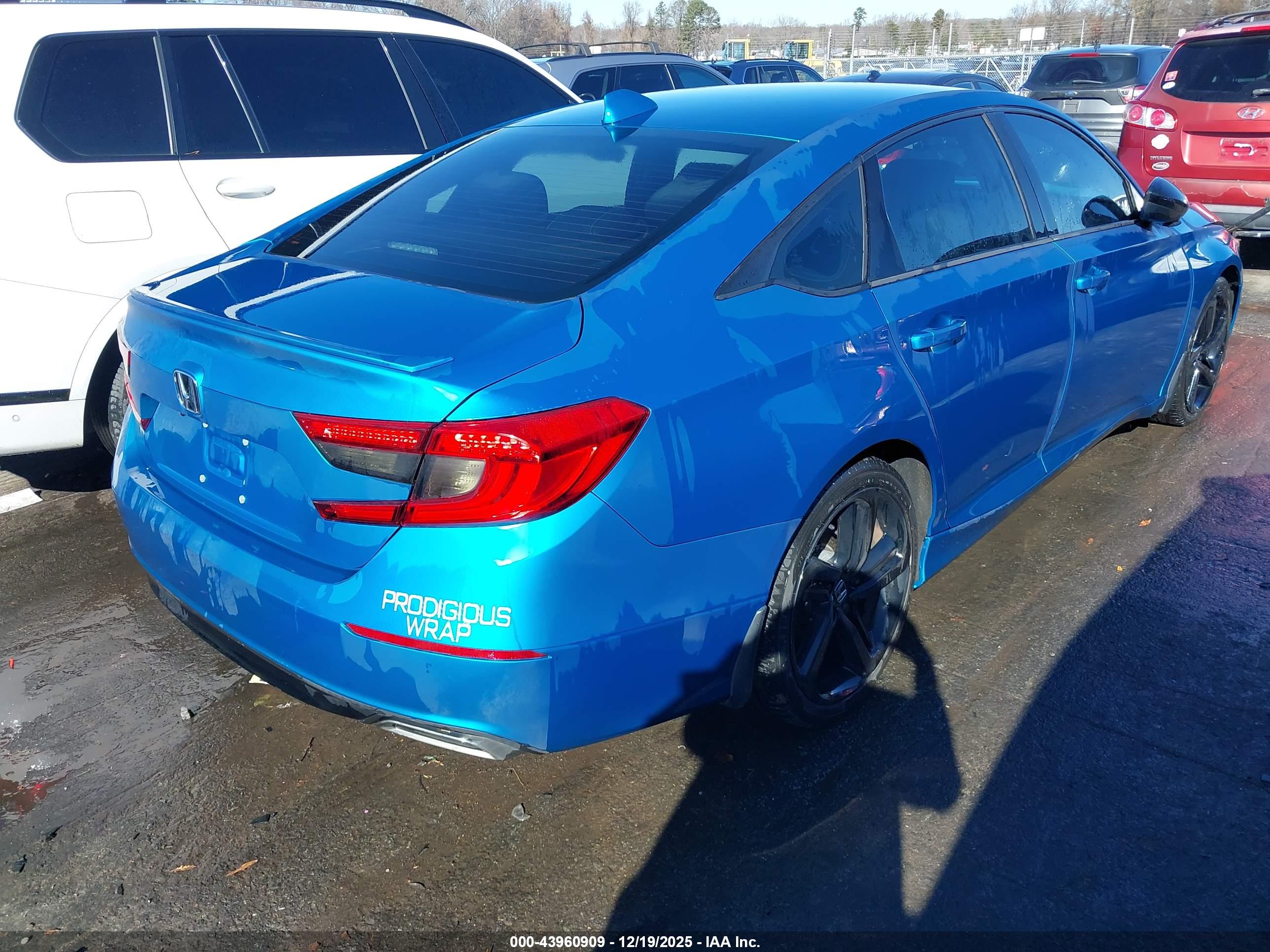 HONDA ACCORD image 4