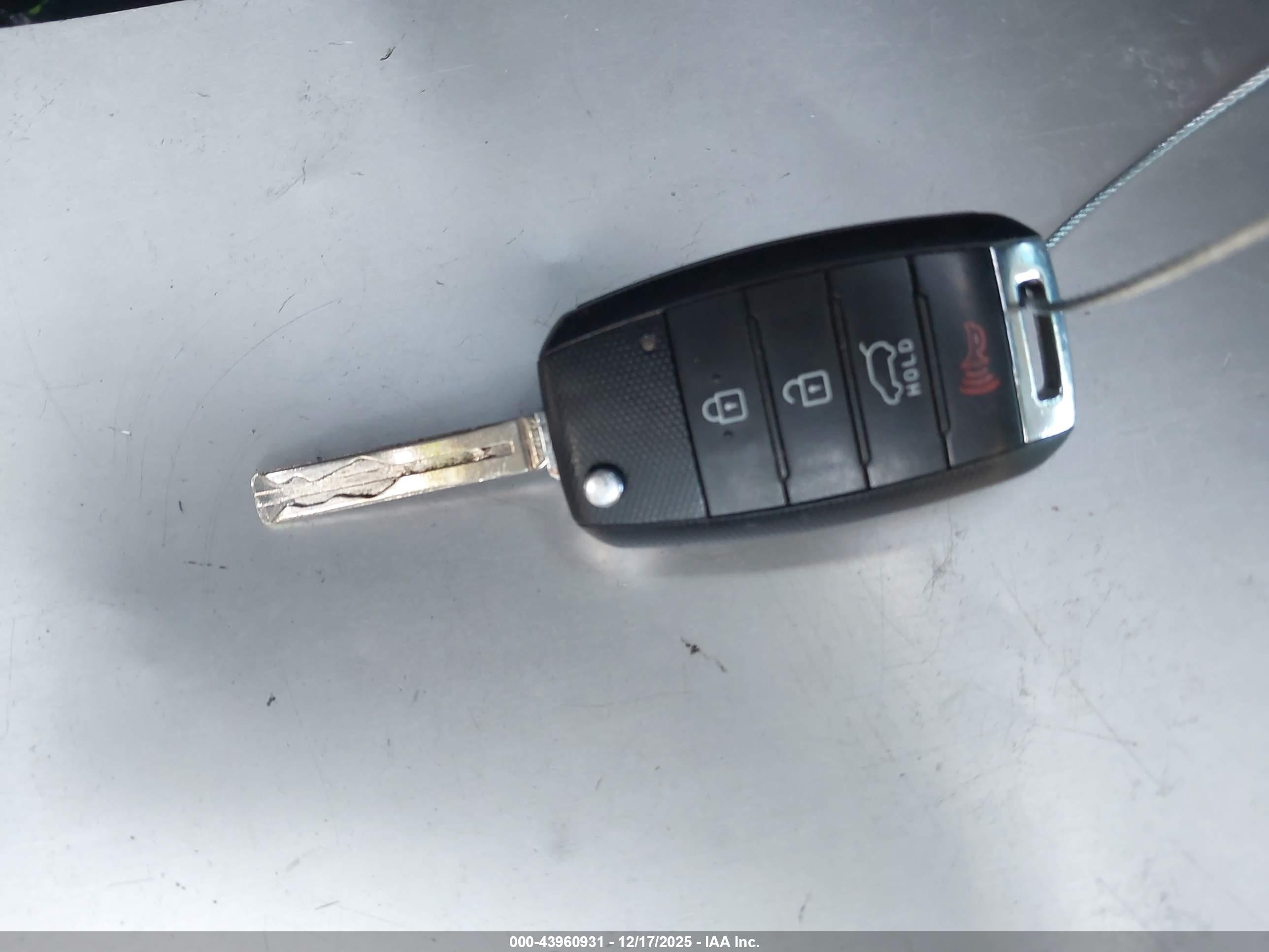 KIA SOUL image 11