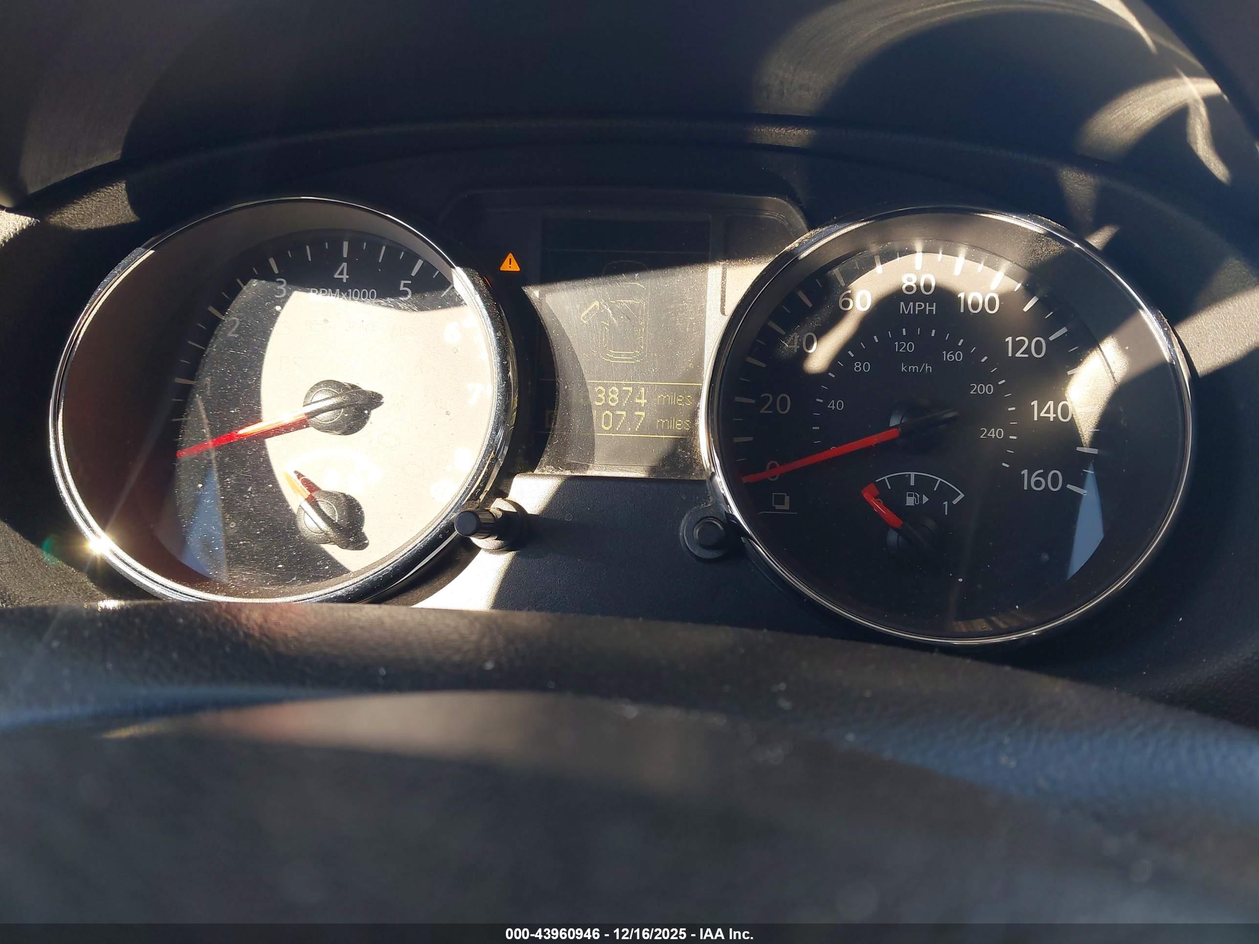 NISSAN ROGUE image 7