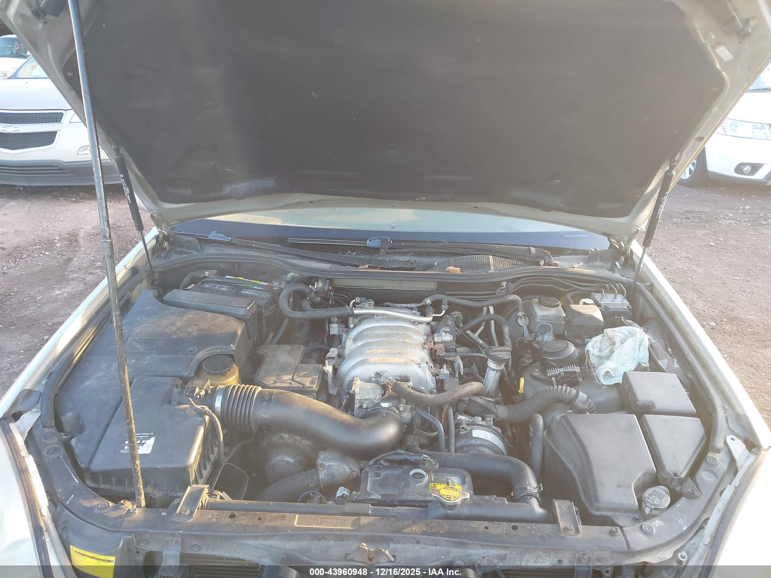 LEXUS LS image 10