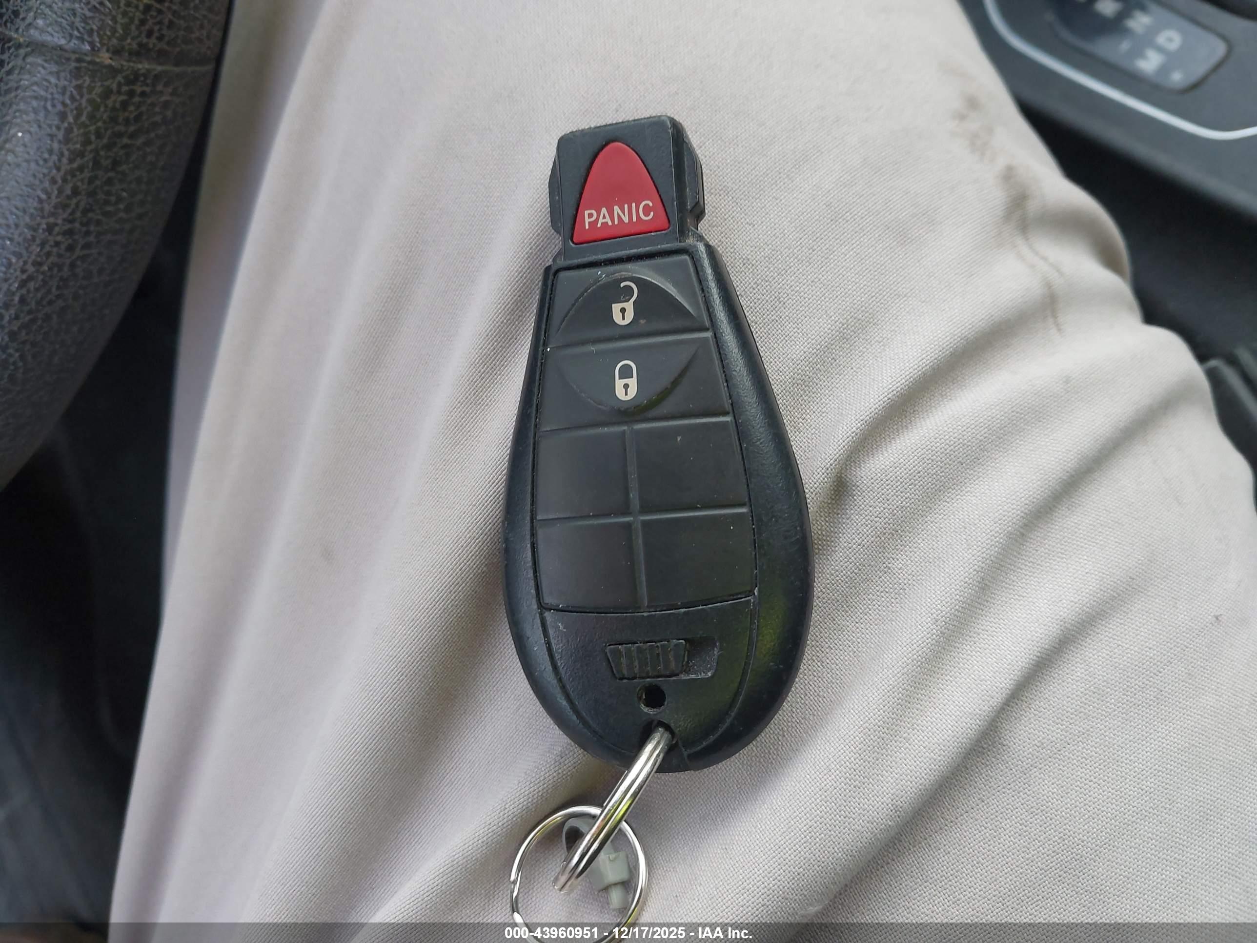 JEEP CHEROKEE image 11
