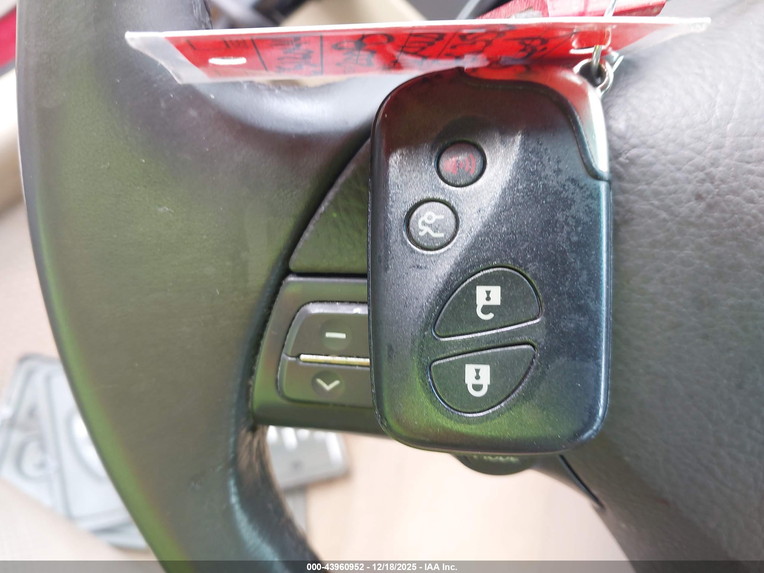 LEXUS GS image 11