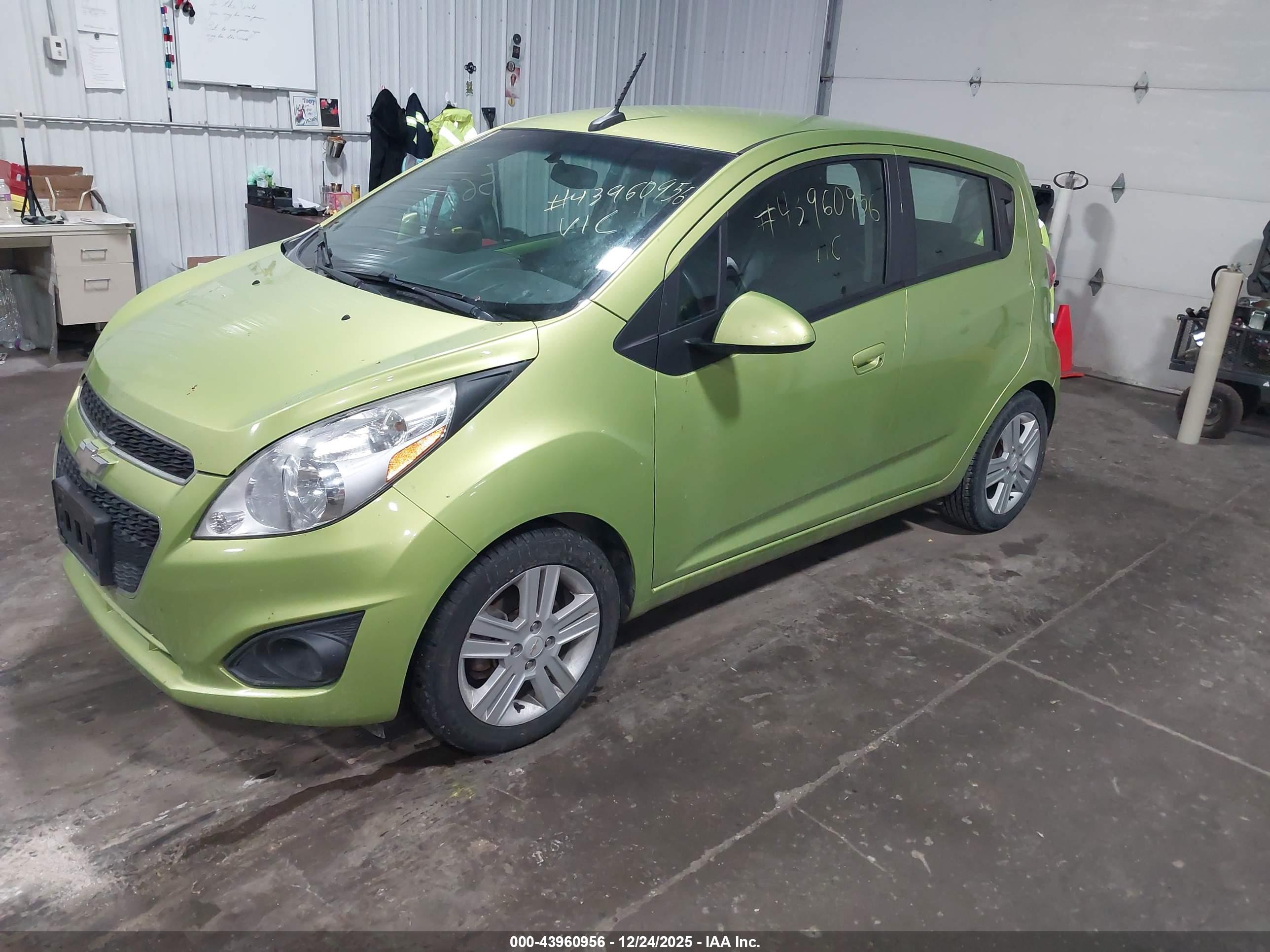 CHEVROLET SPARK image 2