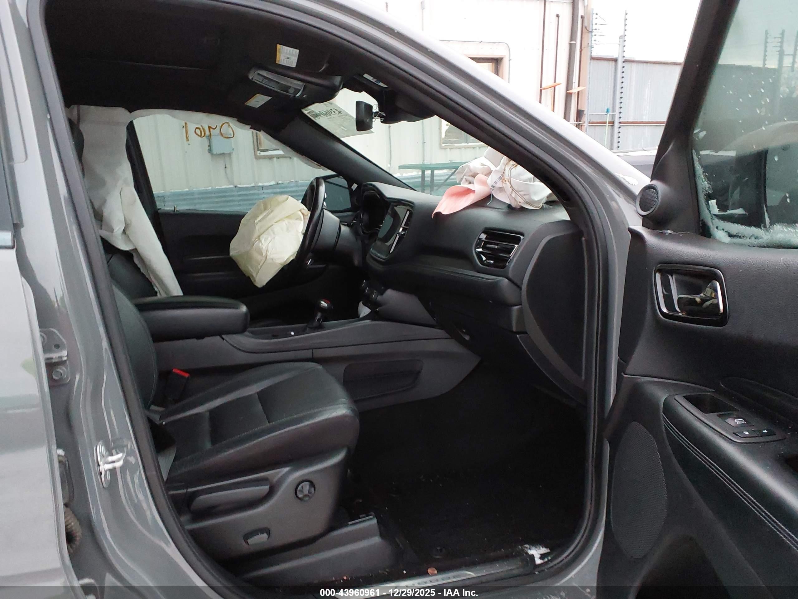 DODGE DURANGO image 5