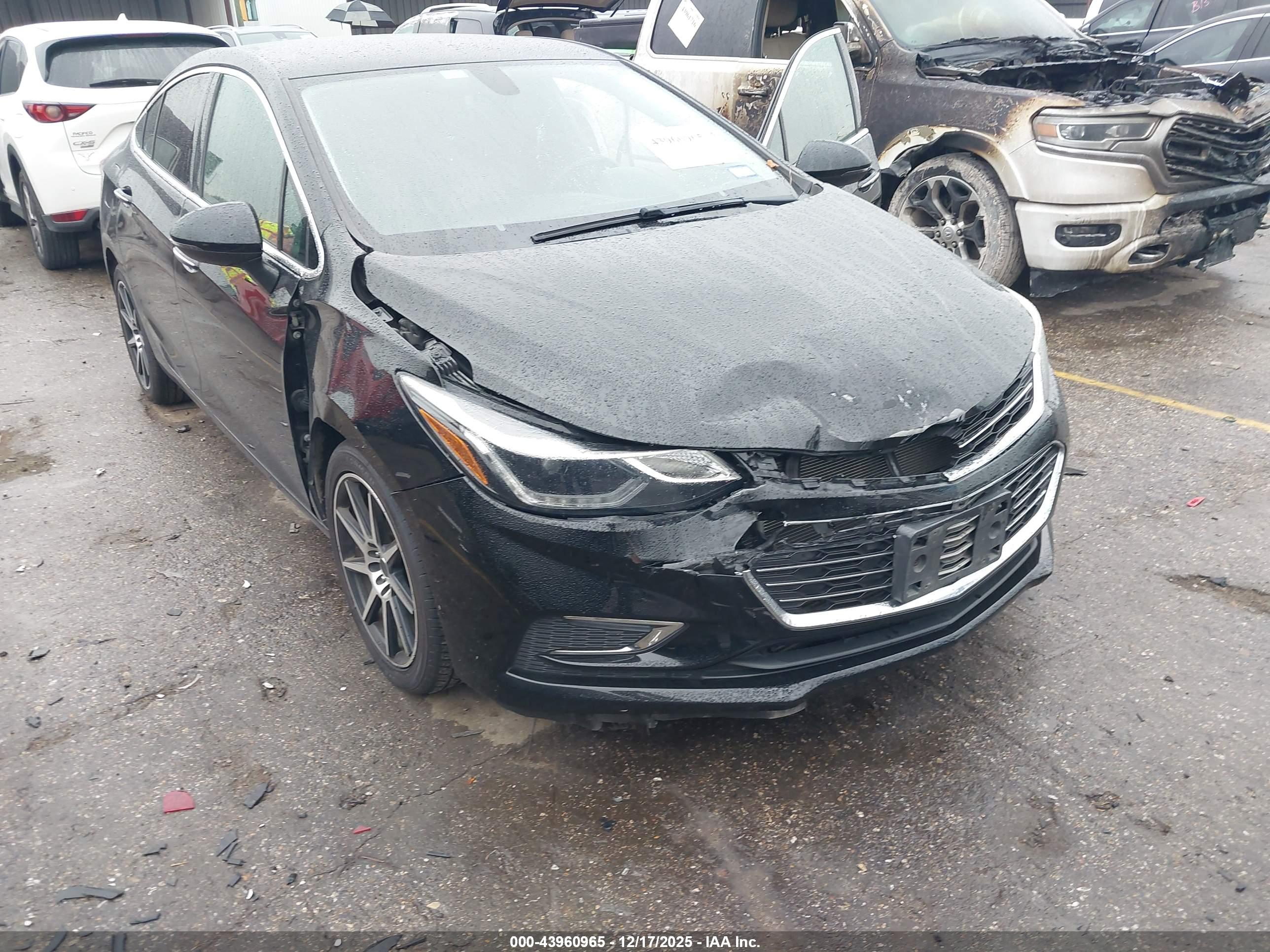 CHEVROLET CRUZE image 6
