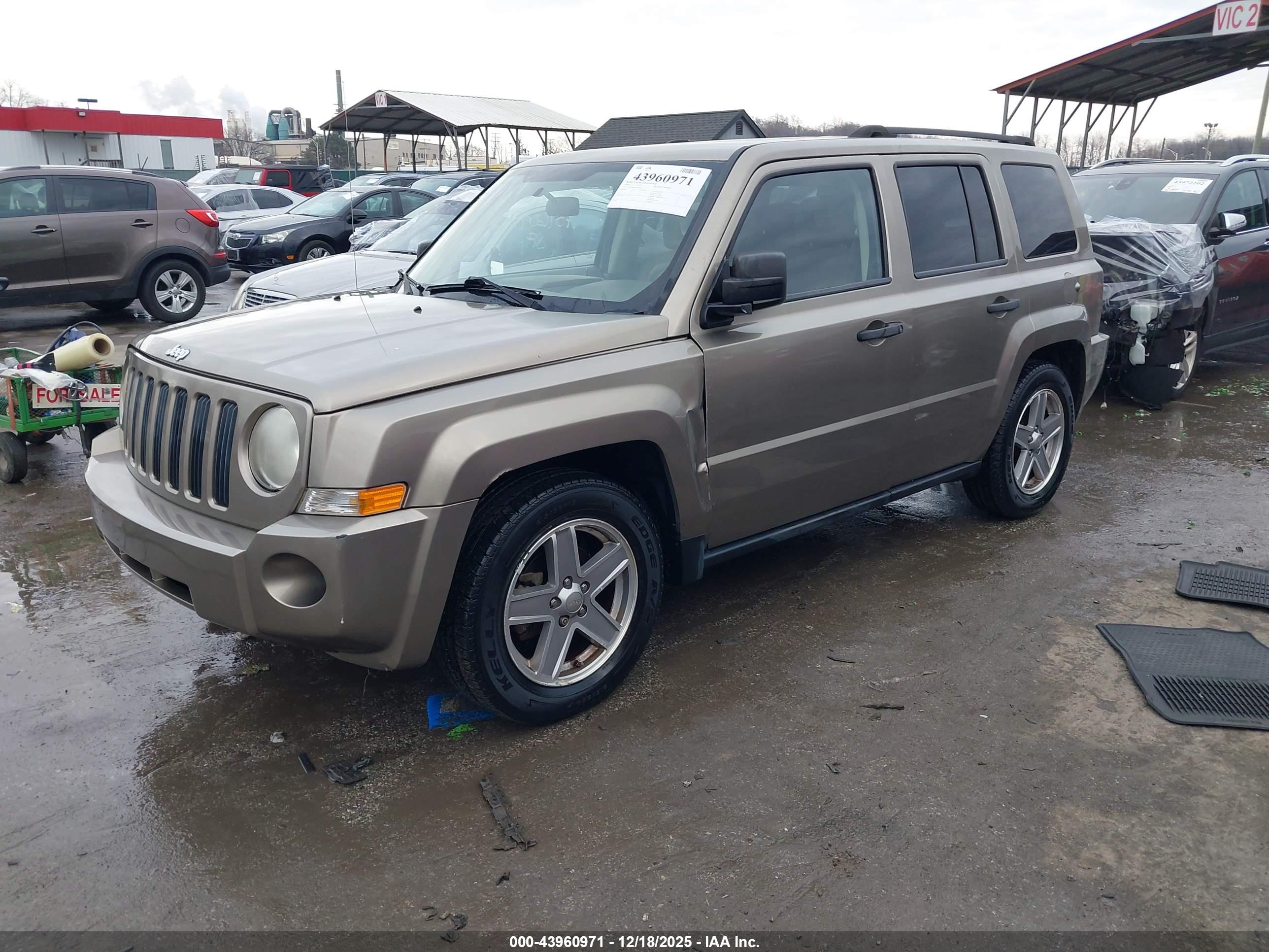 JEEP PATRIOT image 2