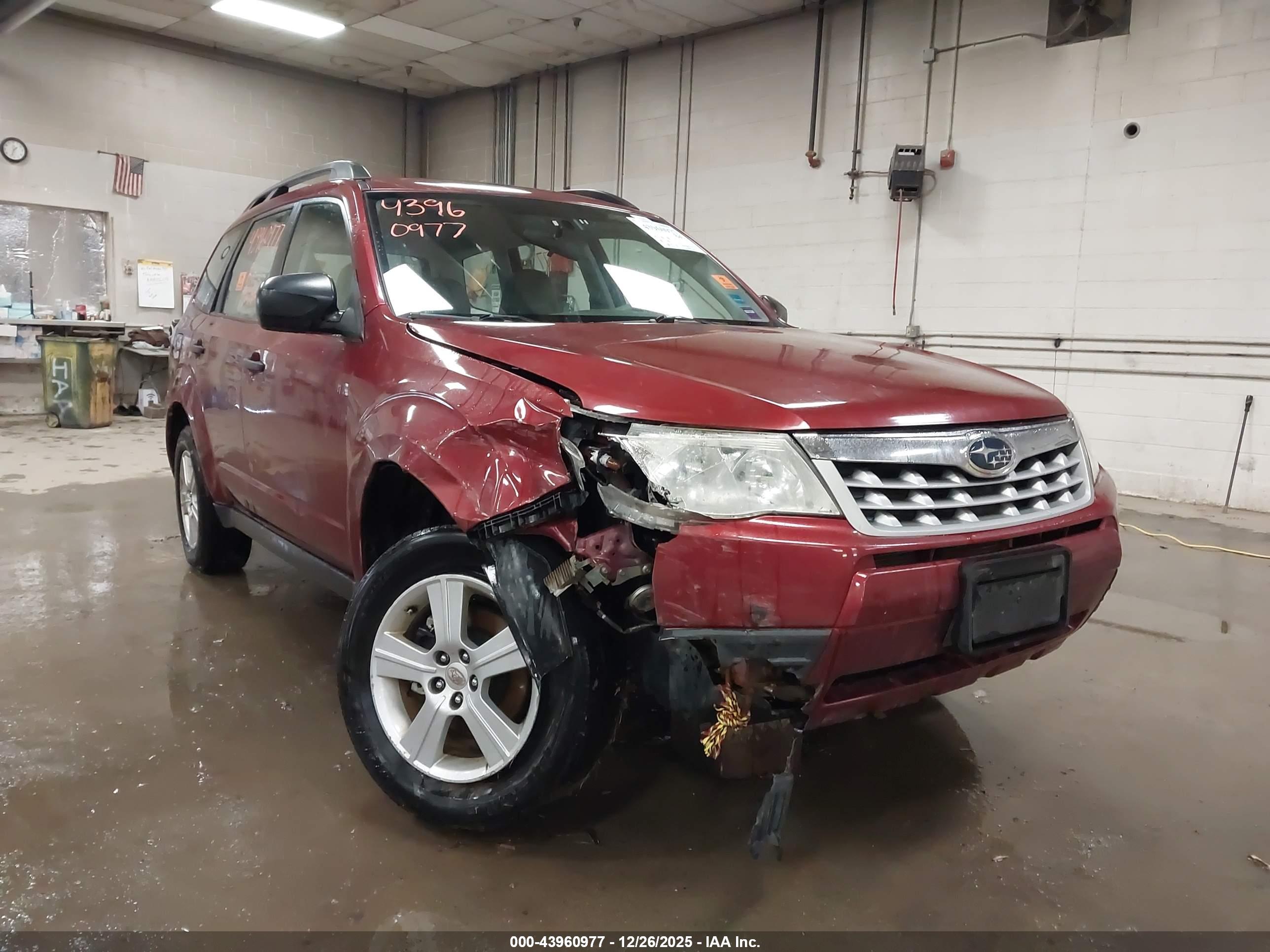 SUBARU FORESTER image 6