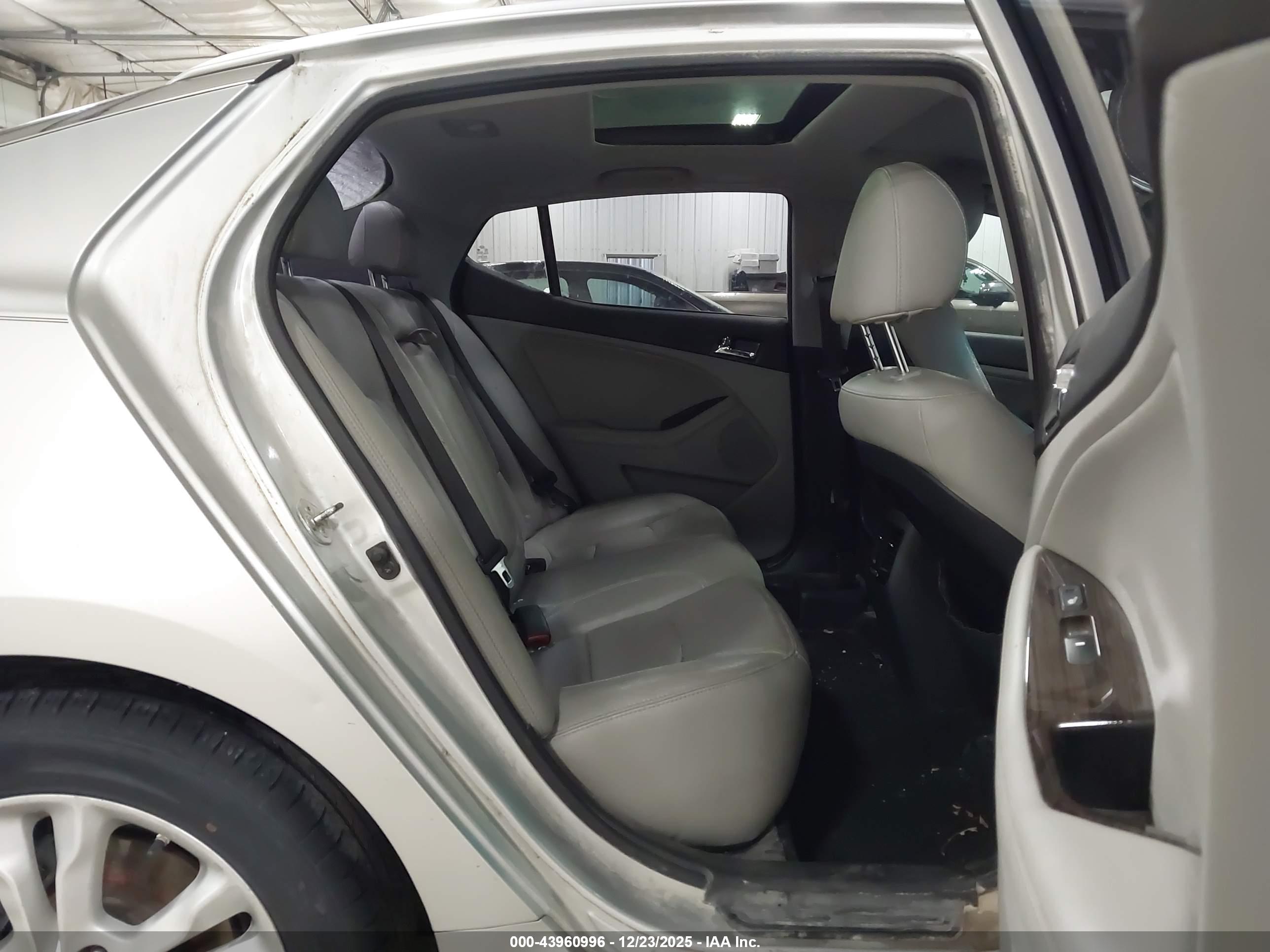 KIA OPTIMA image 8