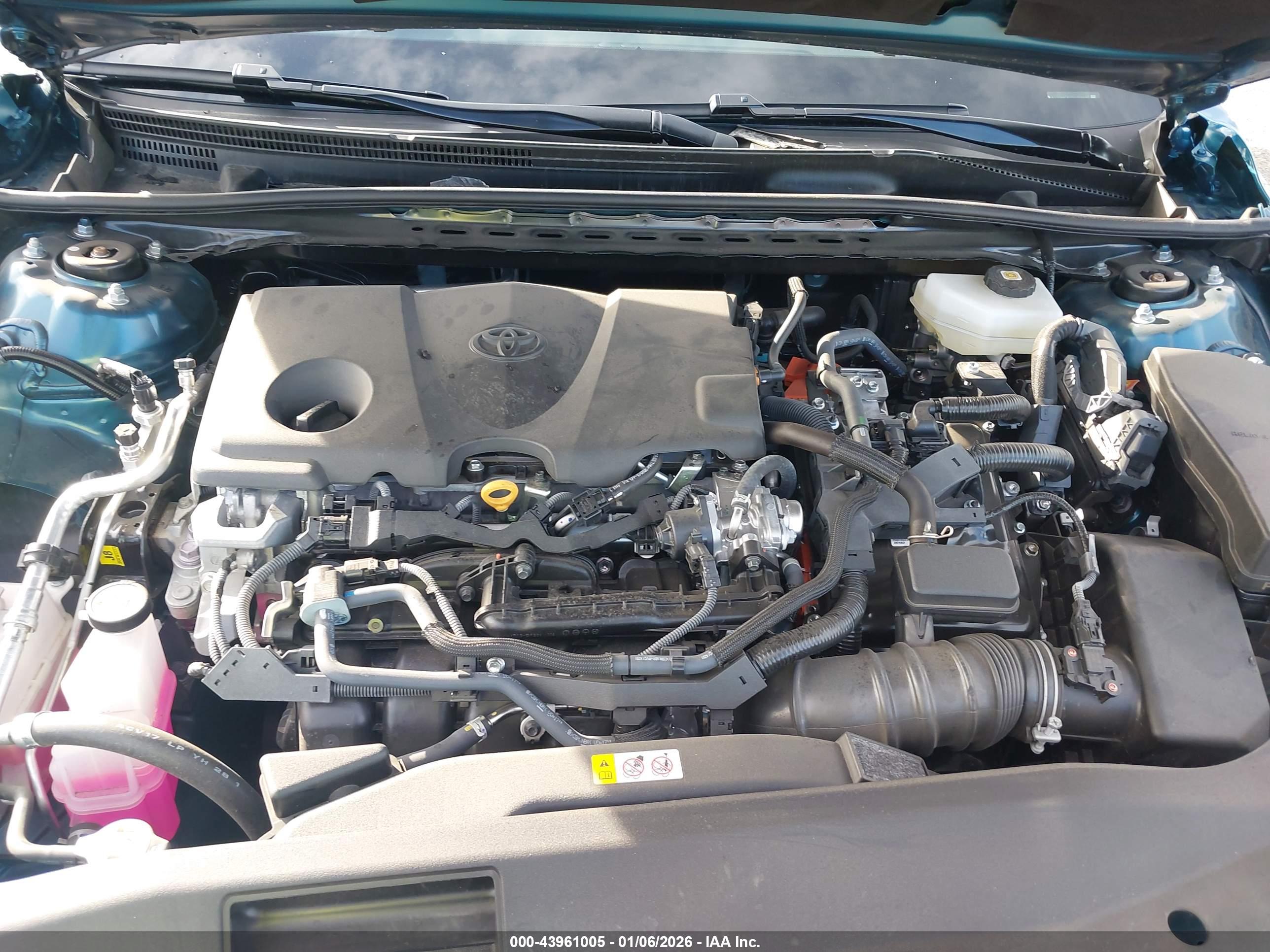 TOYOTA CAMRY image 10