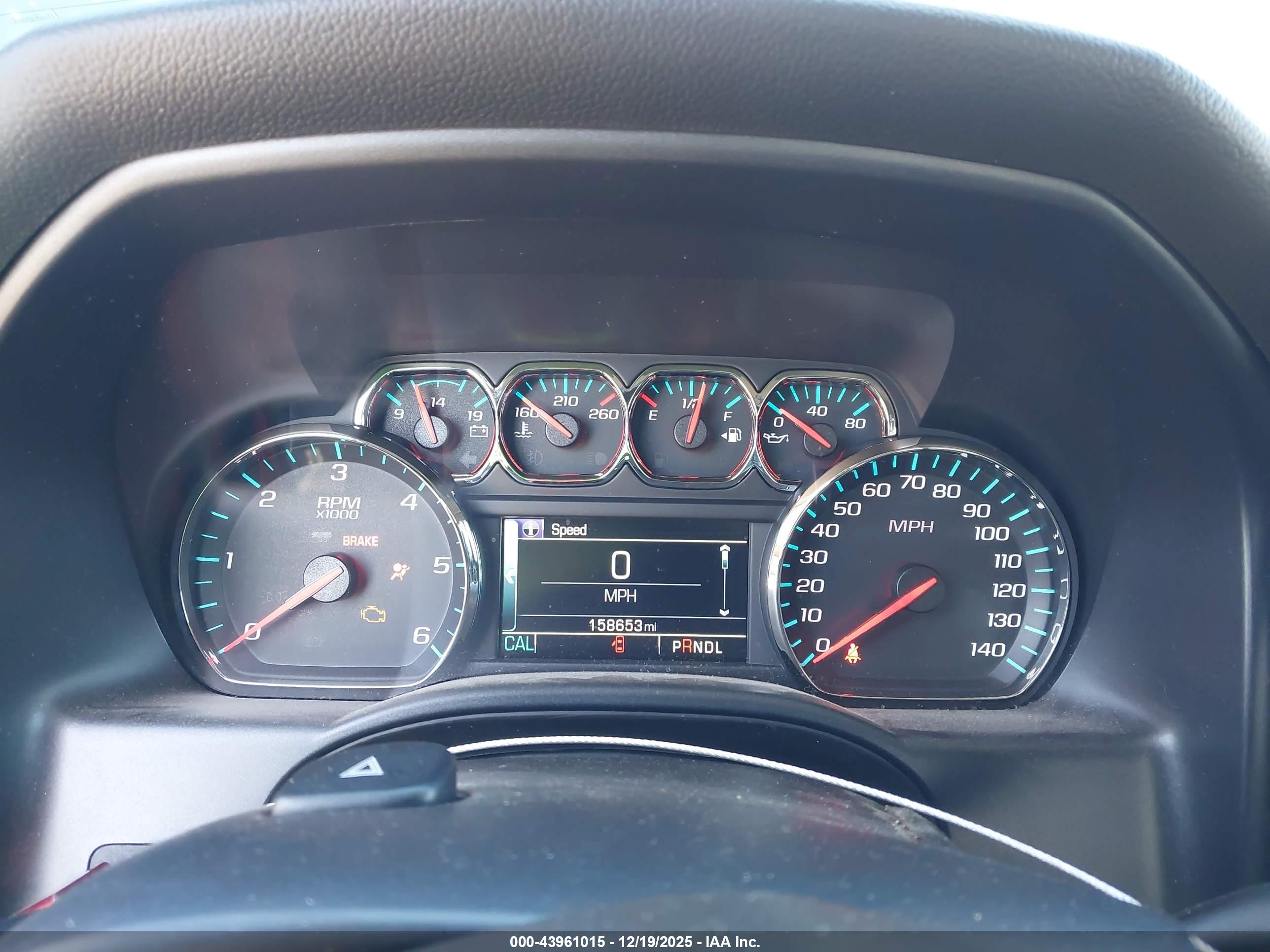 CHEVROLET SILVERADO image 7