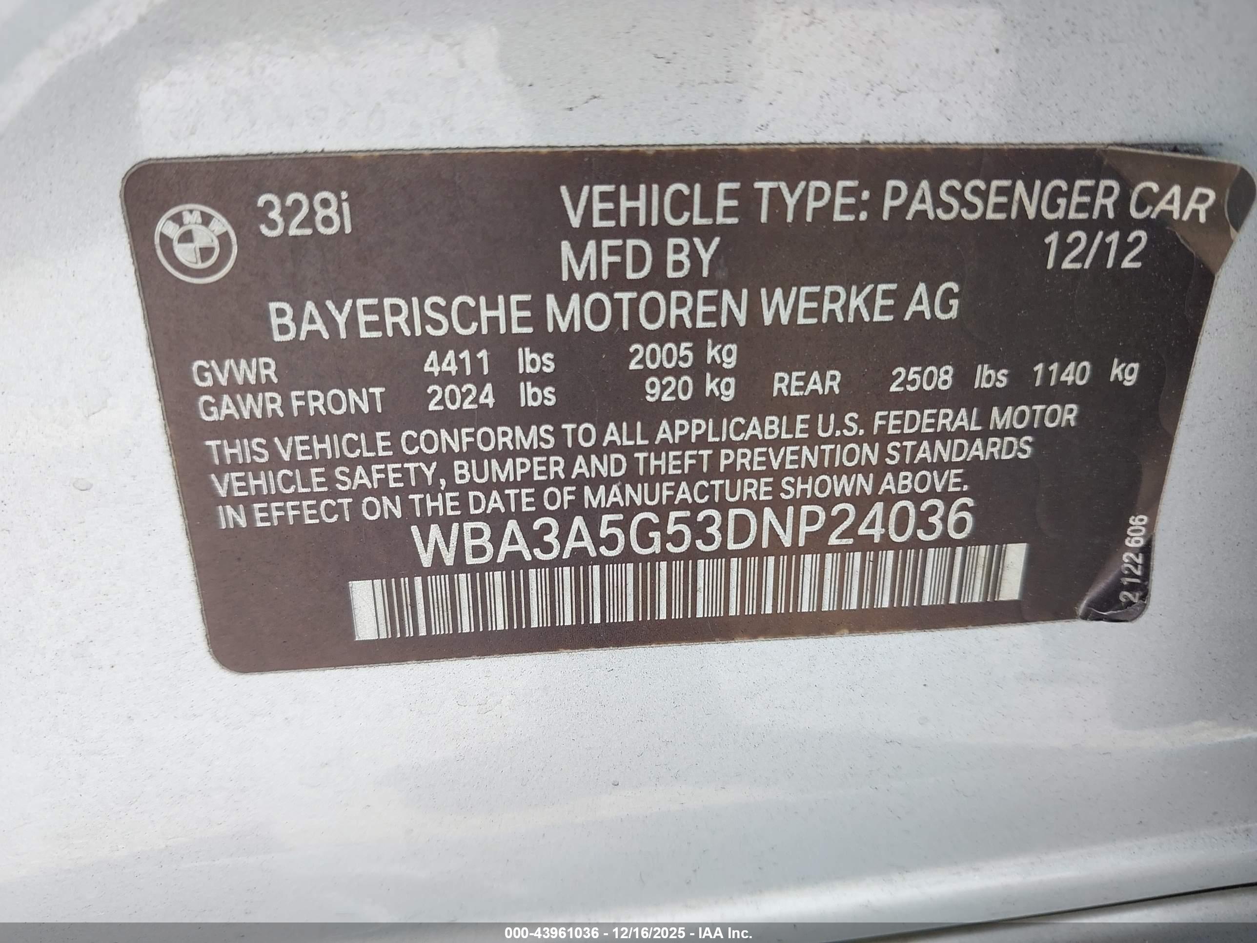 BMW 328I image 9