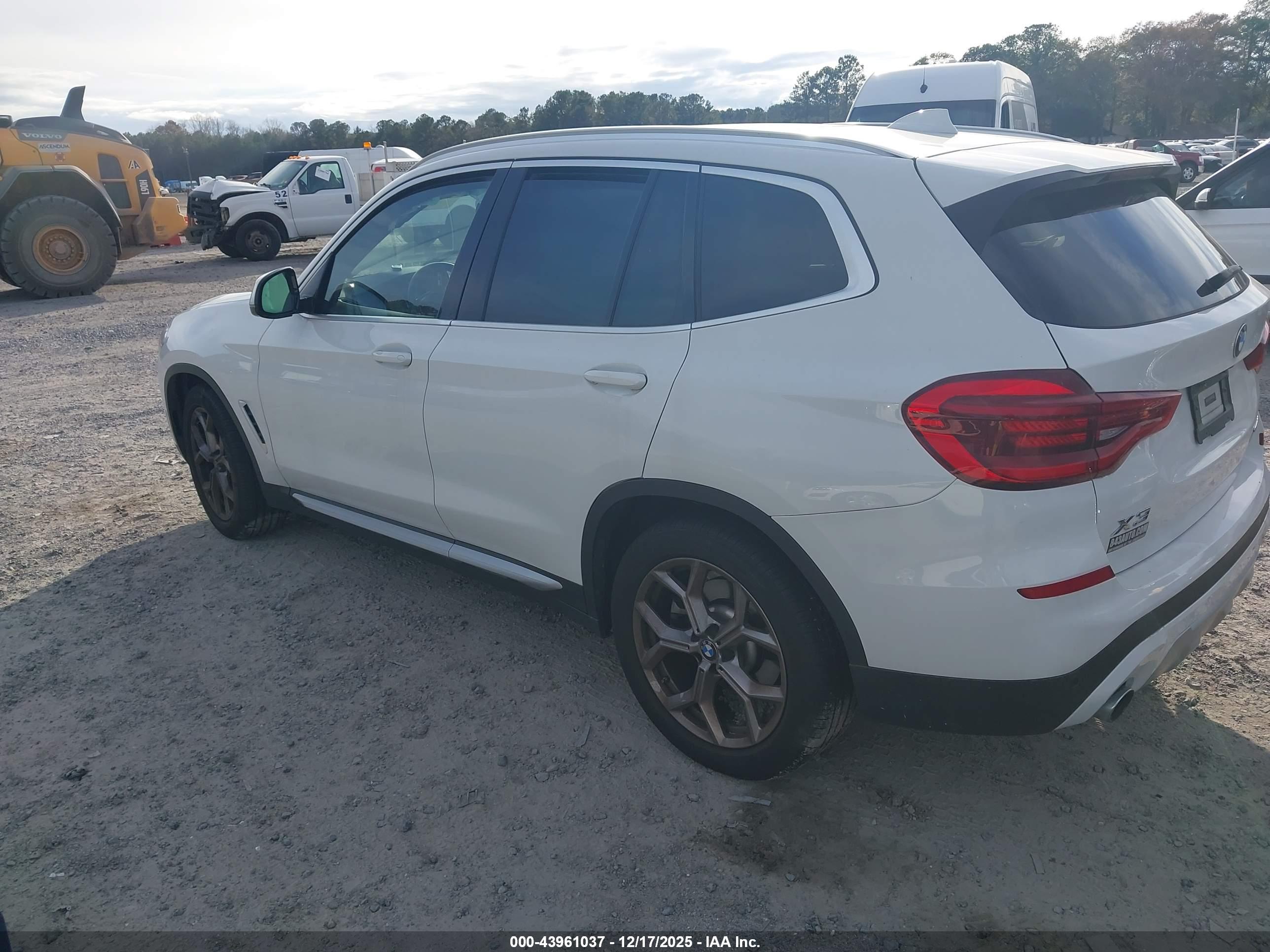 BMW X3 image 3
