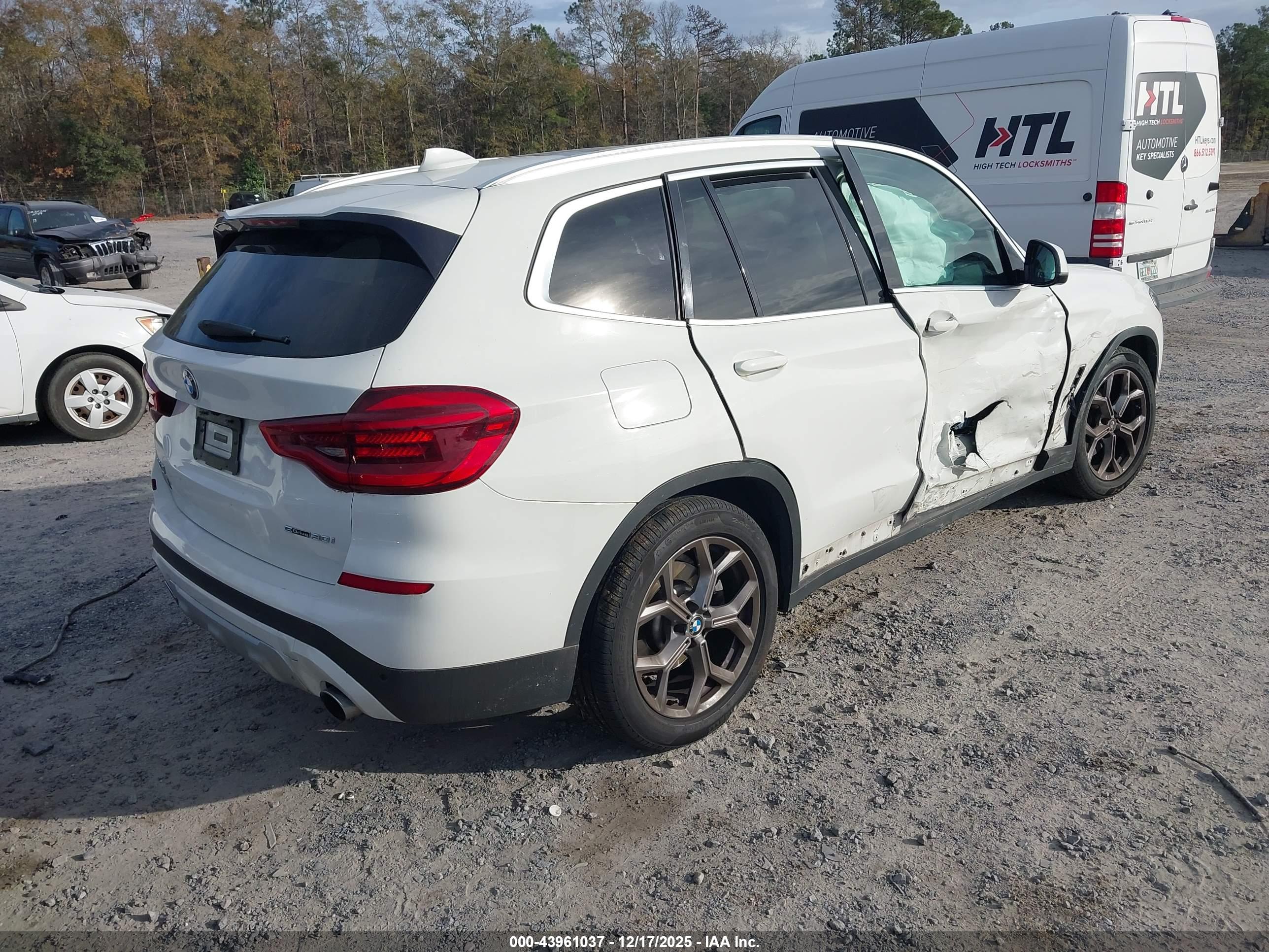 BMW X3 image 4