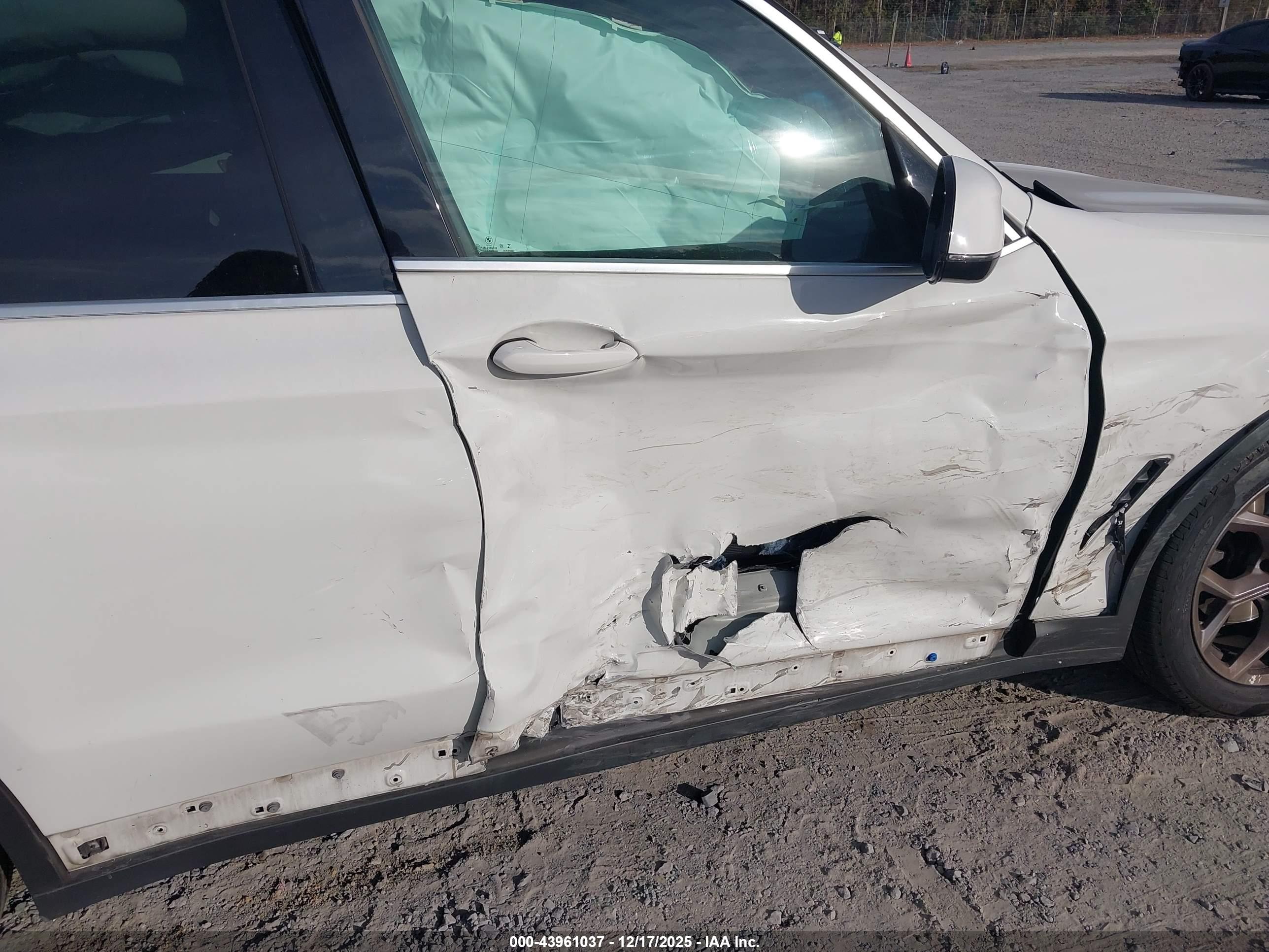 BMW X3 image 6