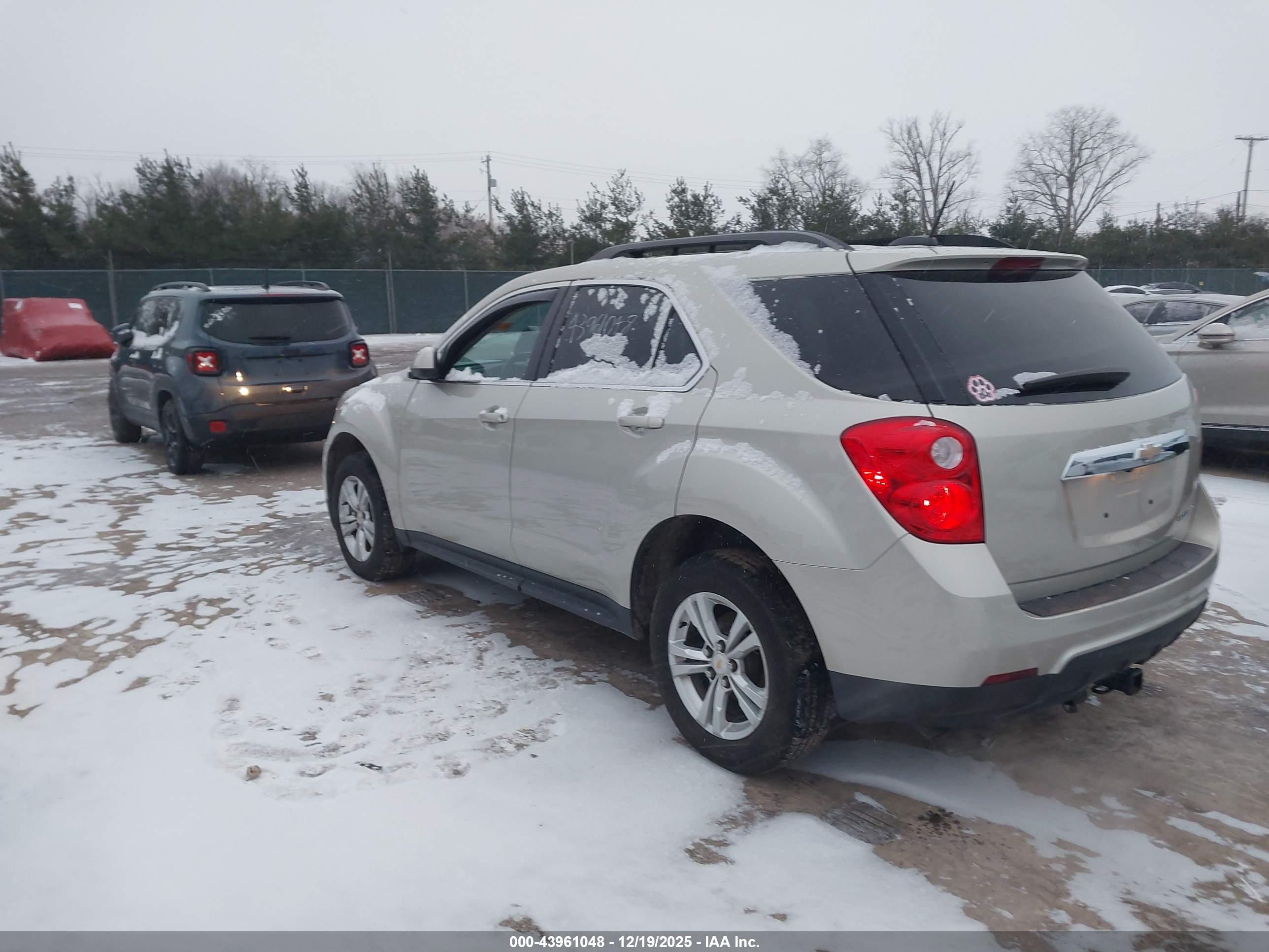 CHEVROLET EQUINOX image 3