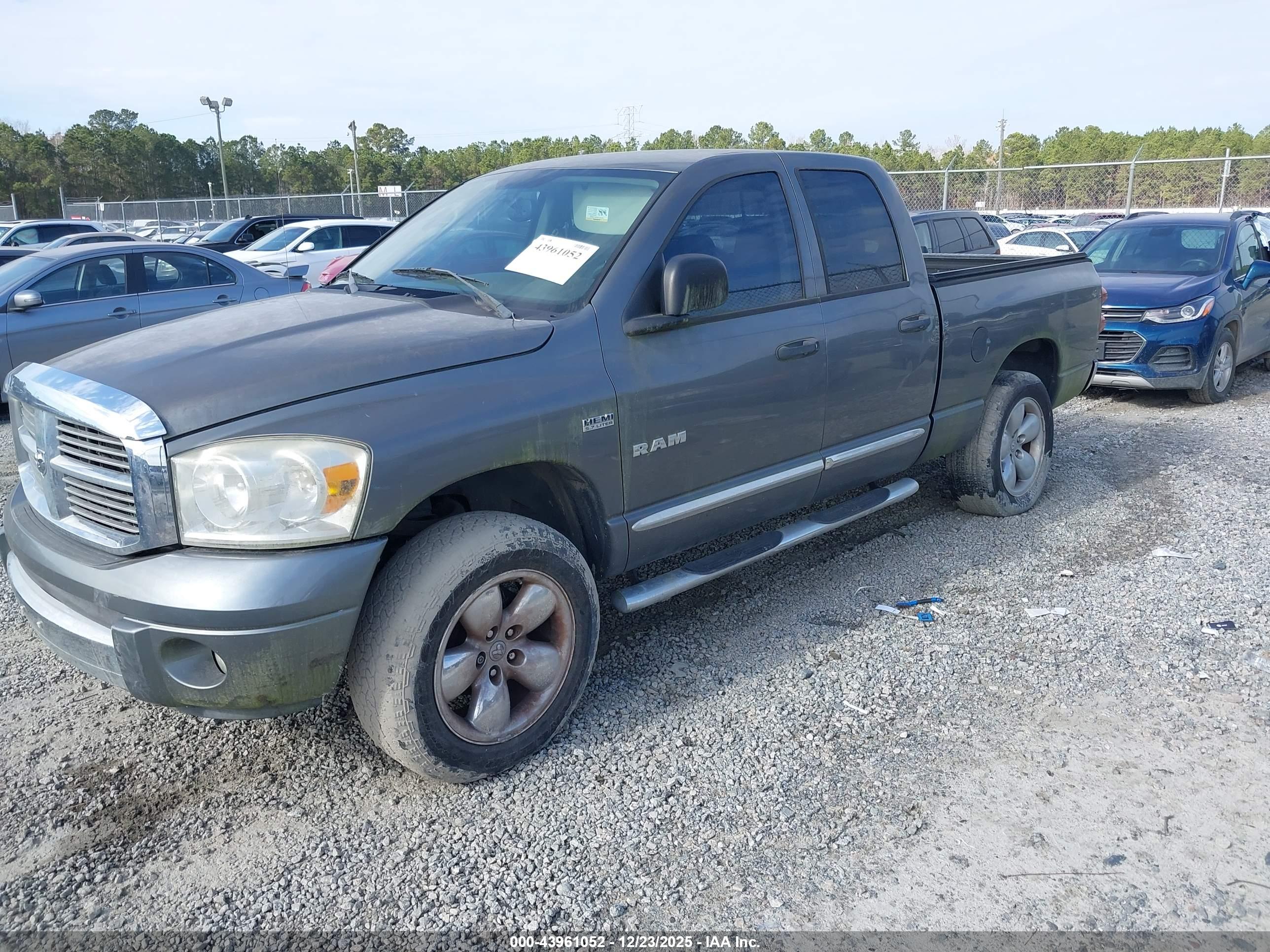 DODGE RAM image 2