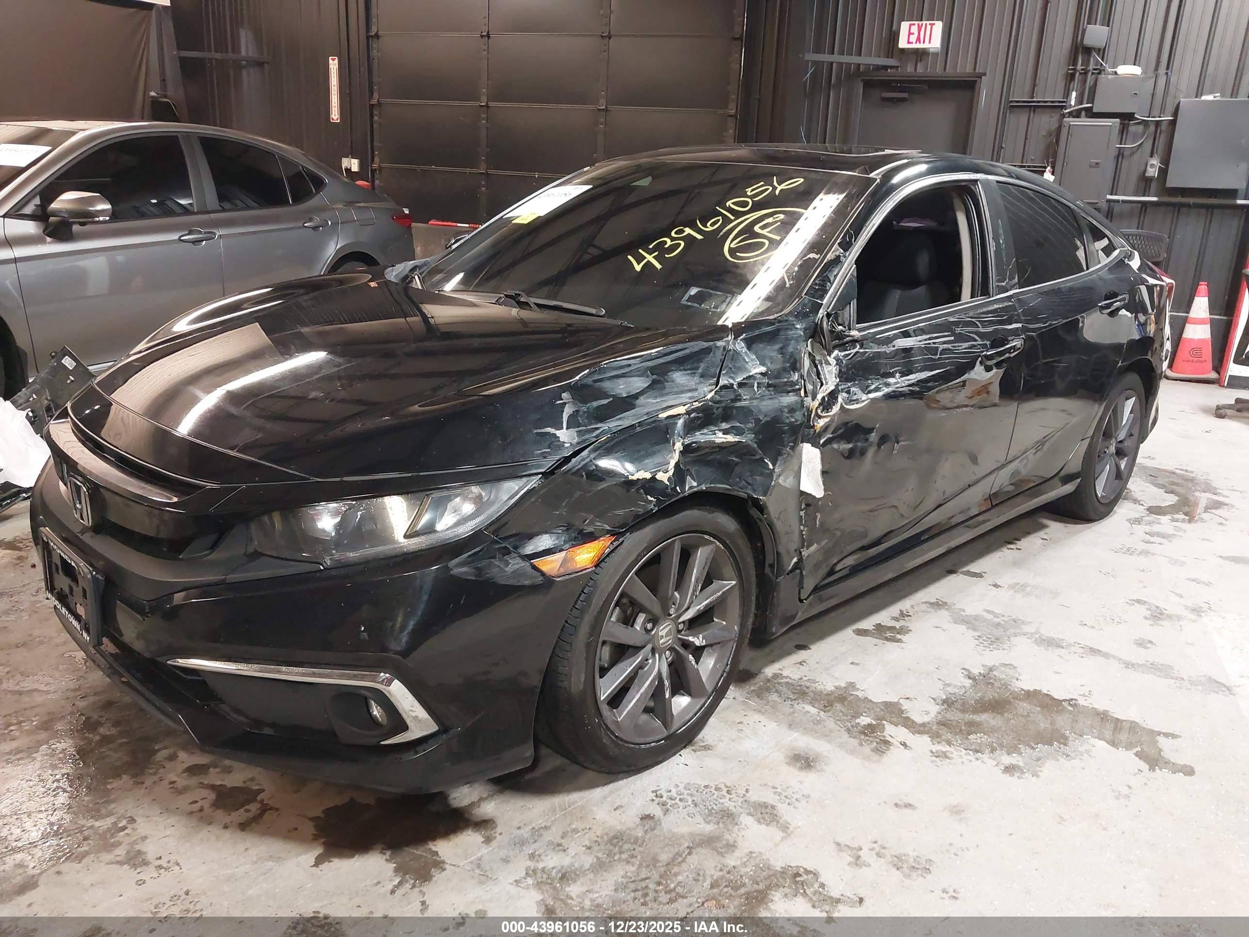 HONDA CIVIC image 2