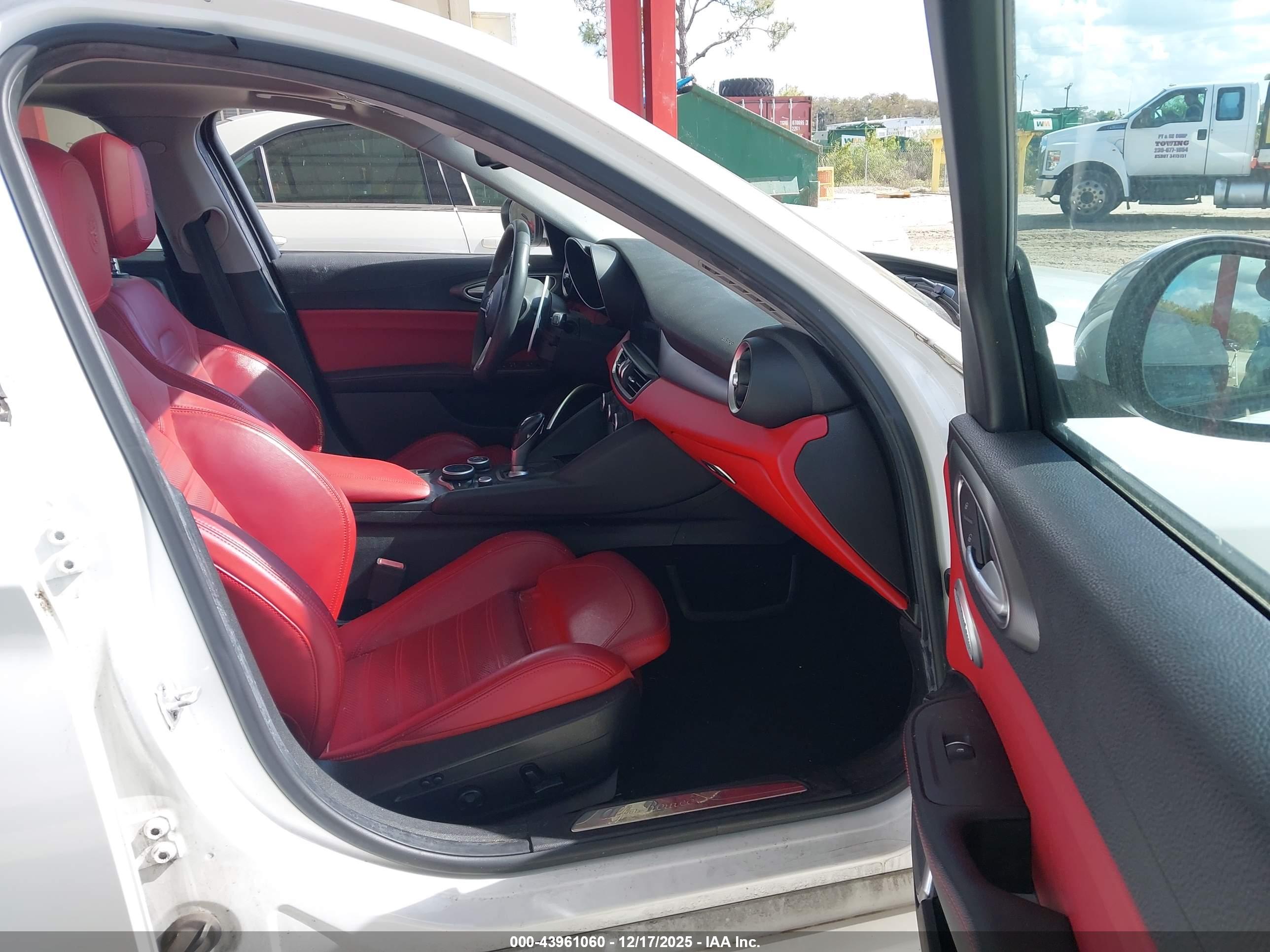 ALFA ROMEO image 5