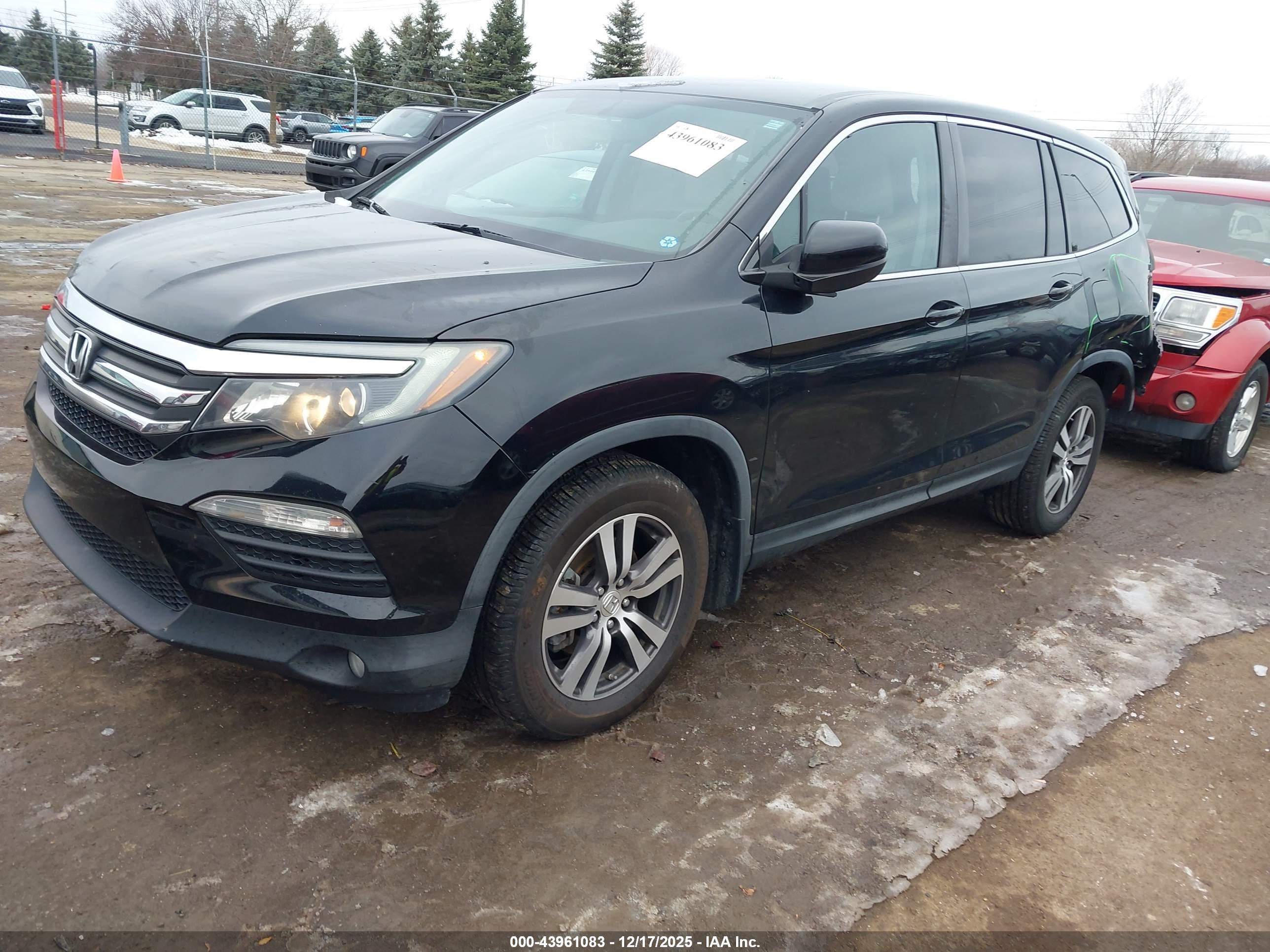 HONDA PILOT image 2