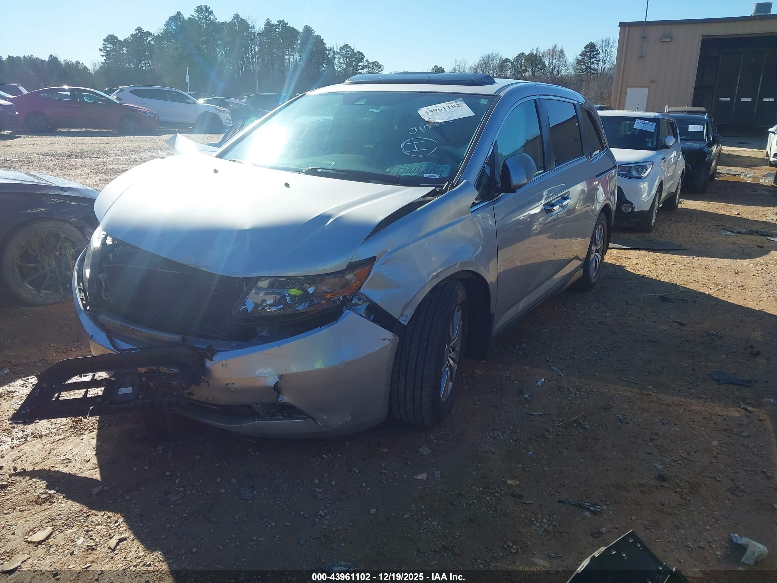 HONDA ODYSSEY image 2