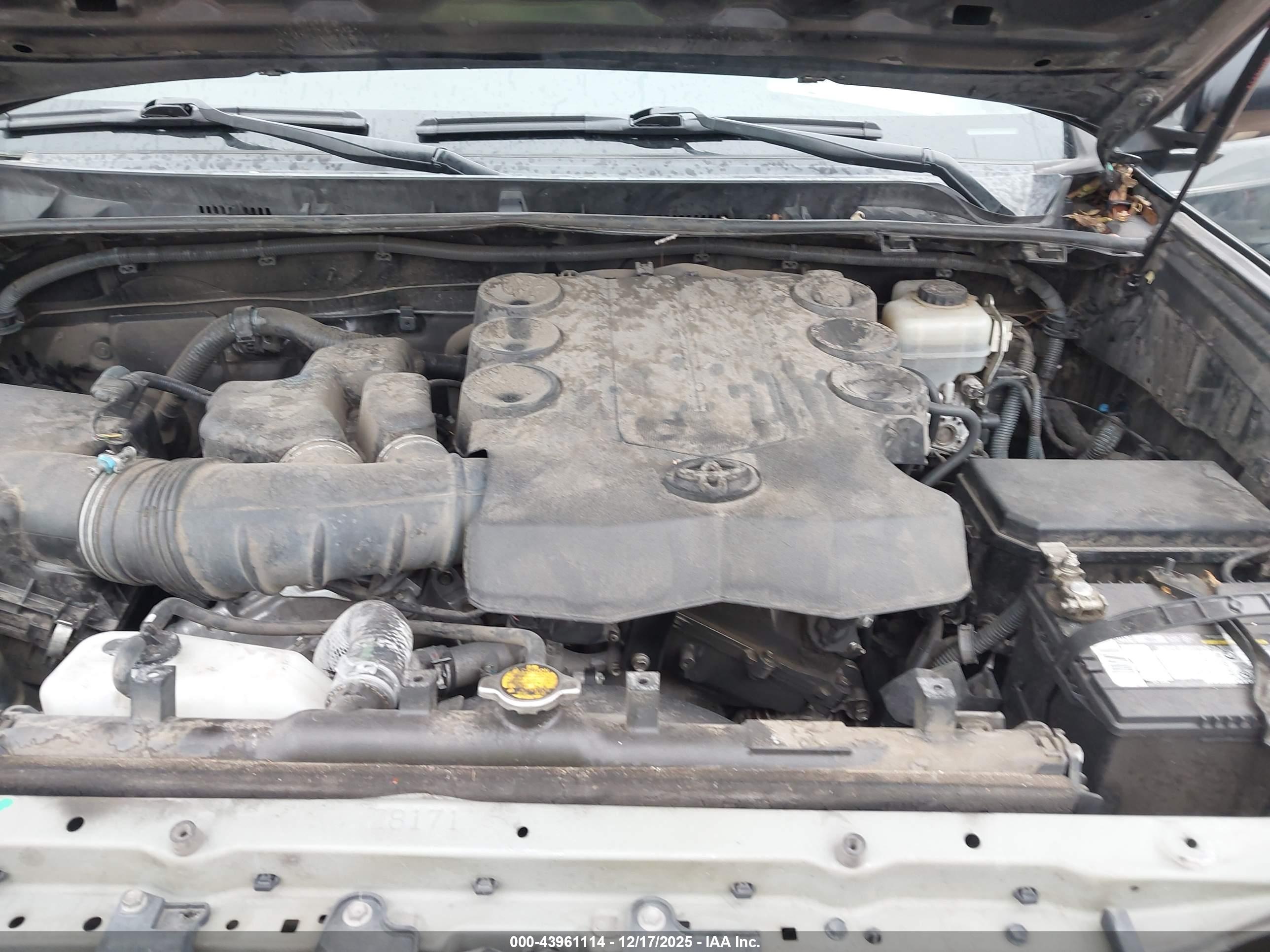 TOYOTA 4RUNNER image 10
