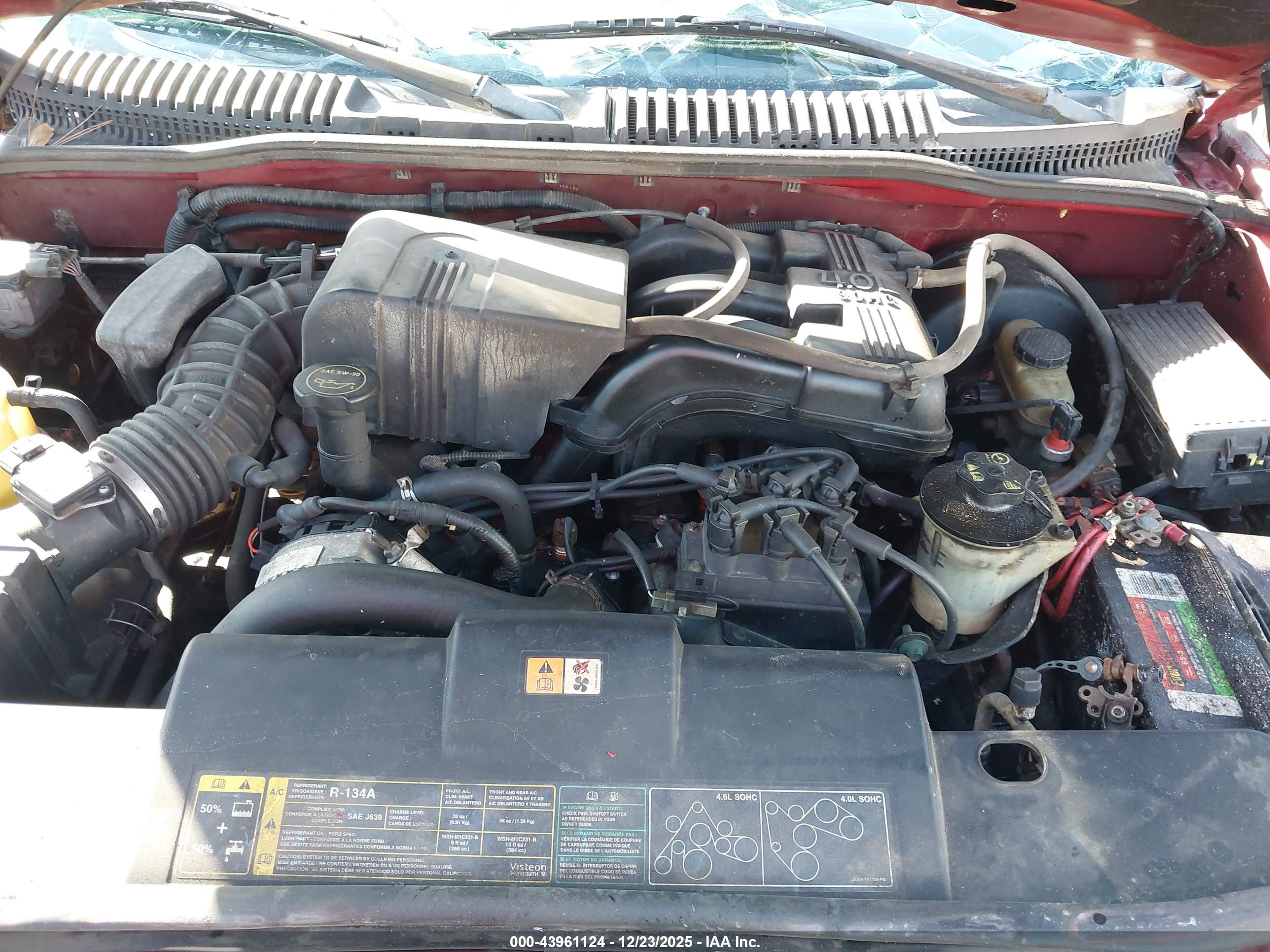 FORD EXPLORER image 10