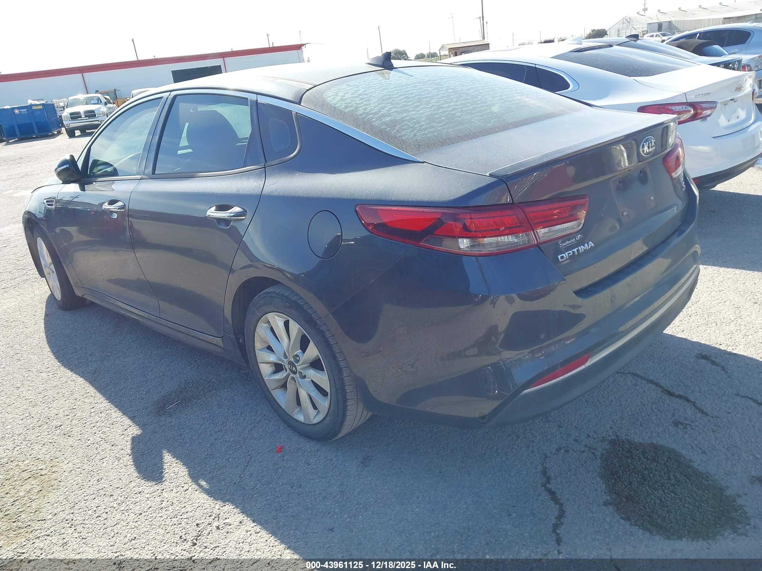 KIA OPTIMA image 3