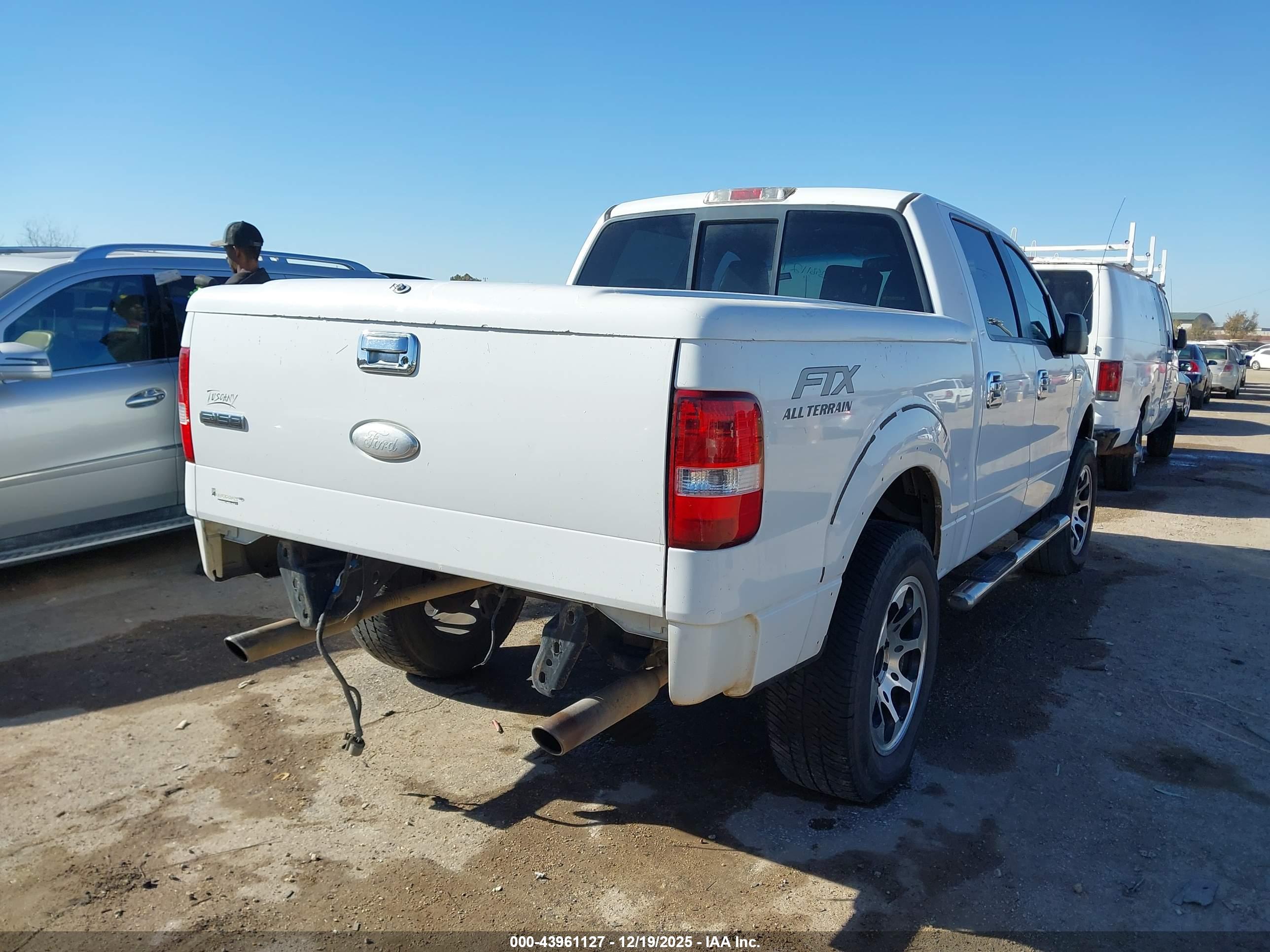 FORD F-150 image 4