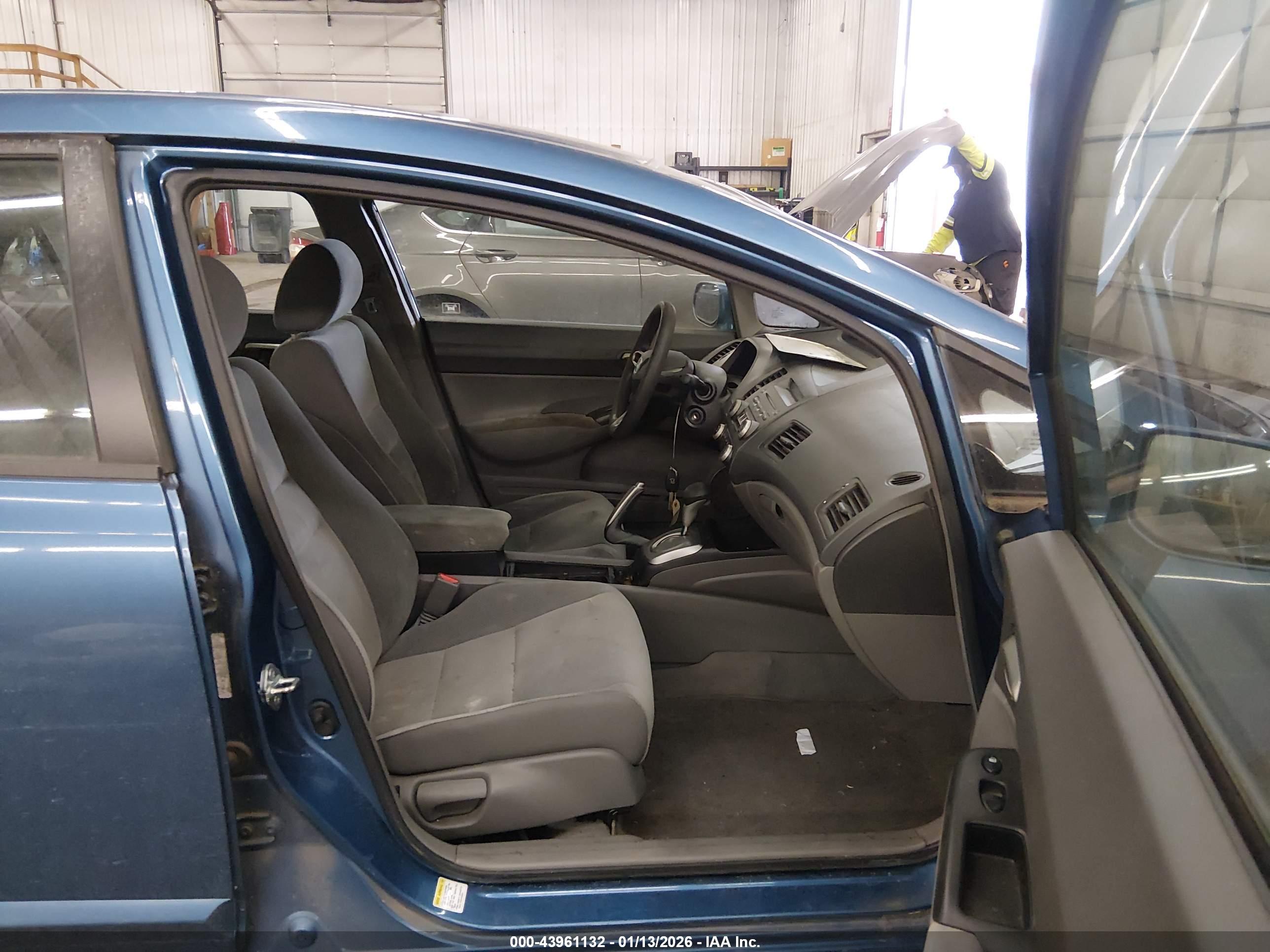 HONDA CIVIC image 5