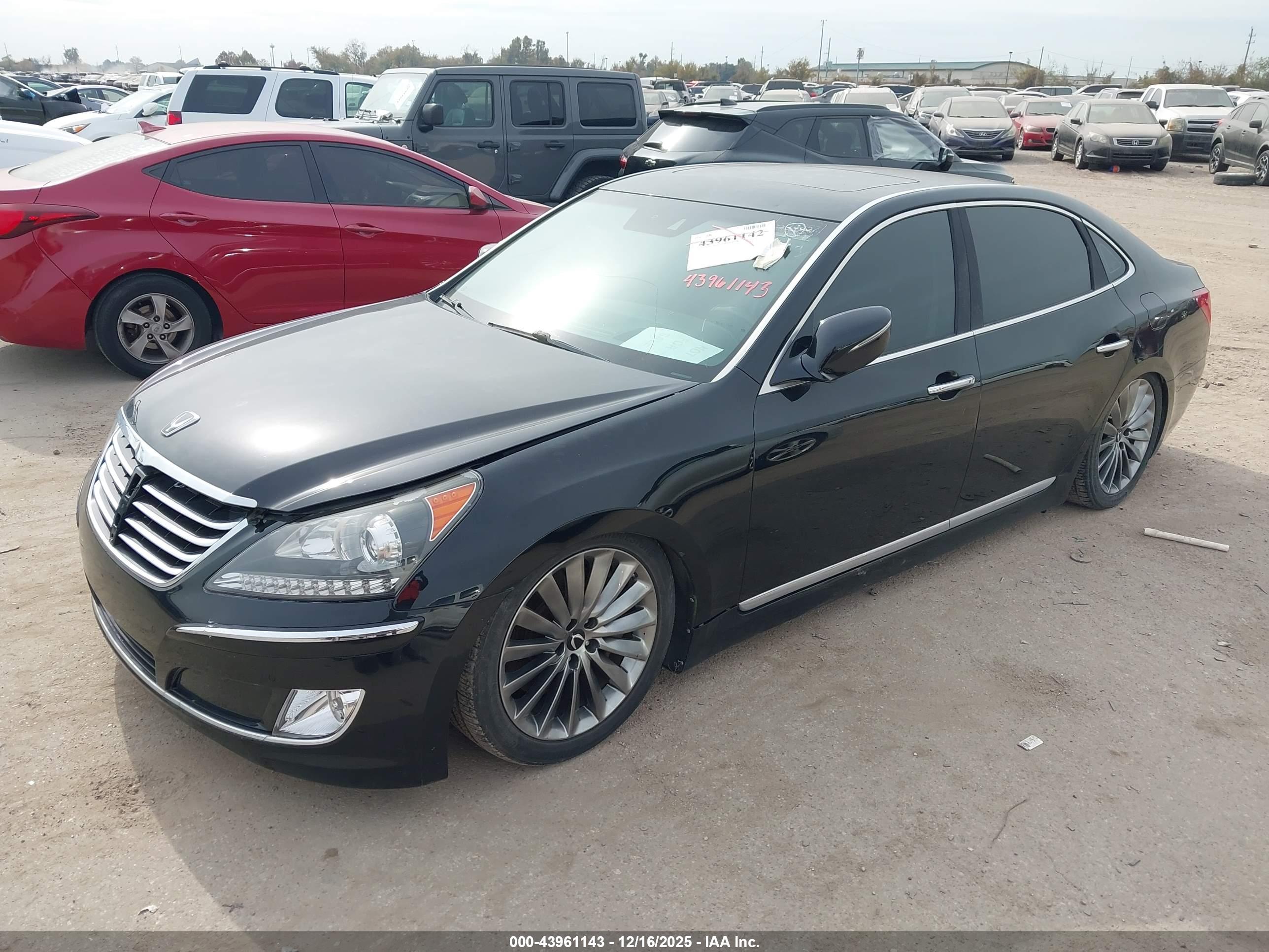 HYUNDAI EQUUS image 2