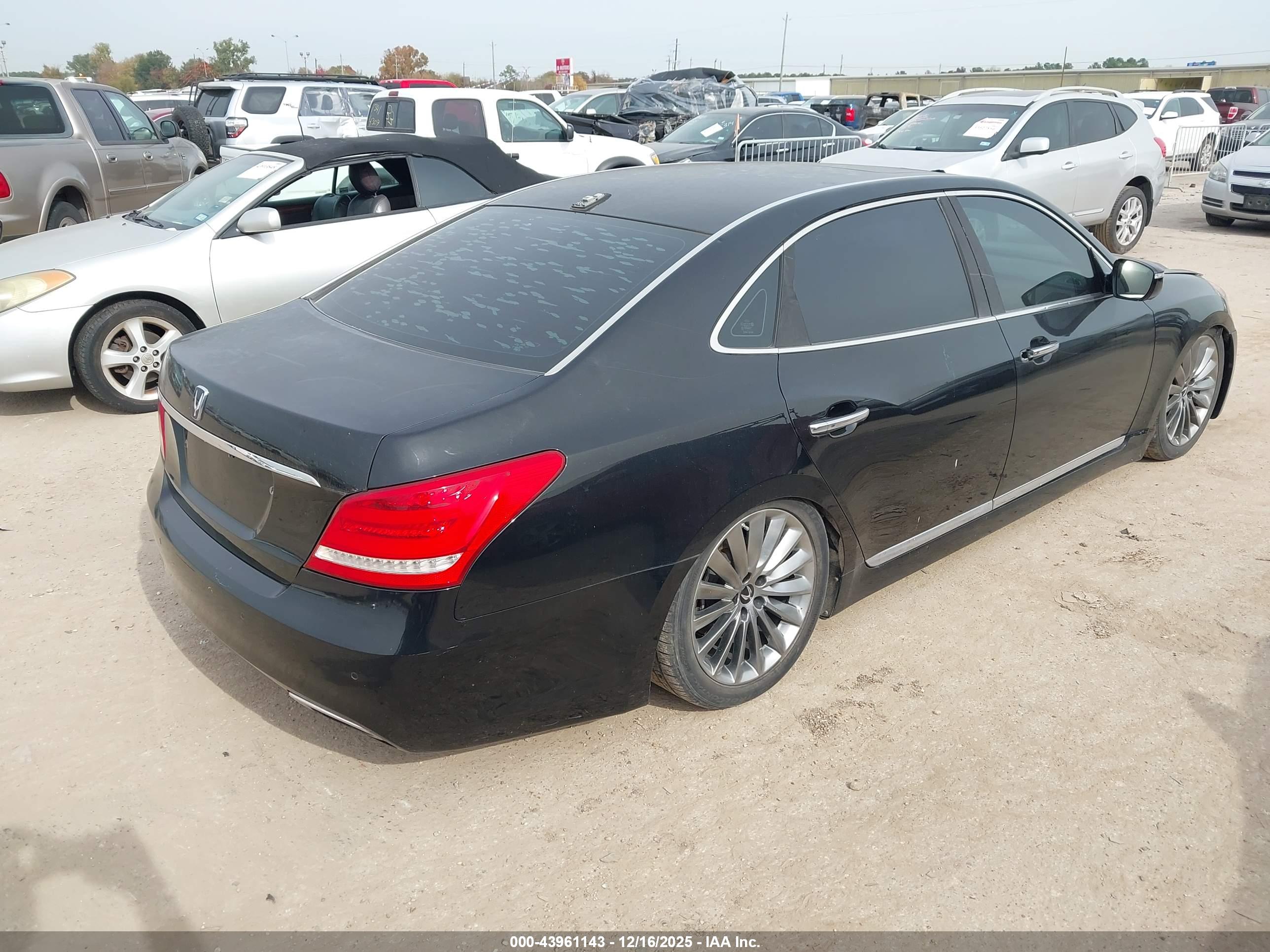 HYUNDAI EQUUS image 4