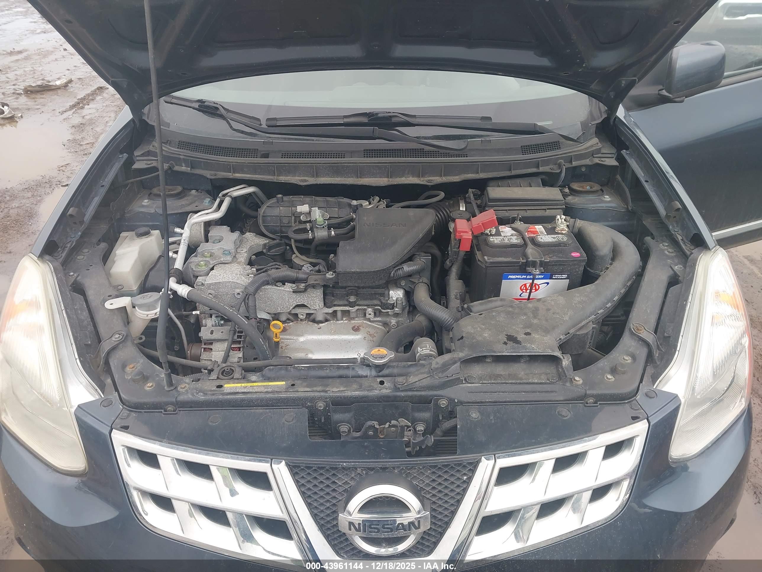 NISSAN ROGUE image 10