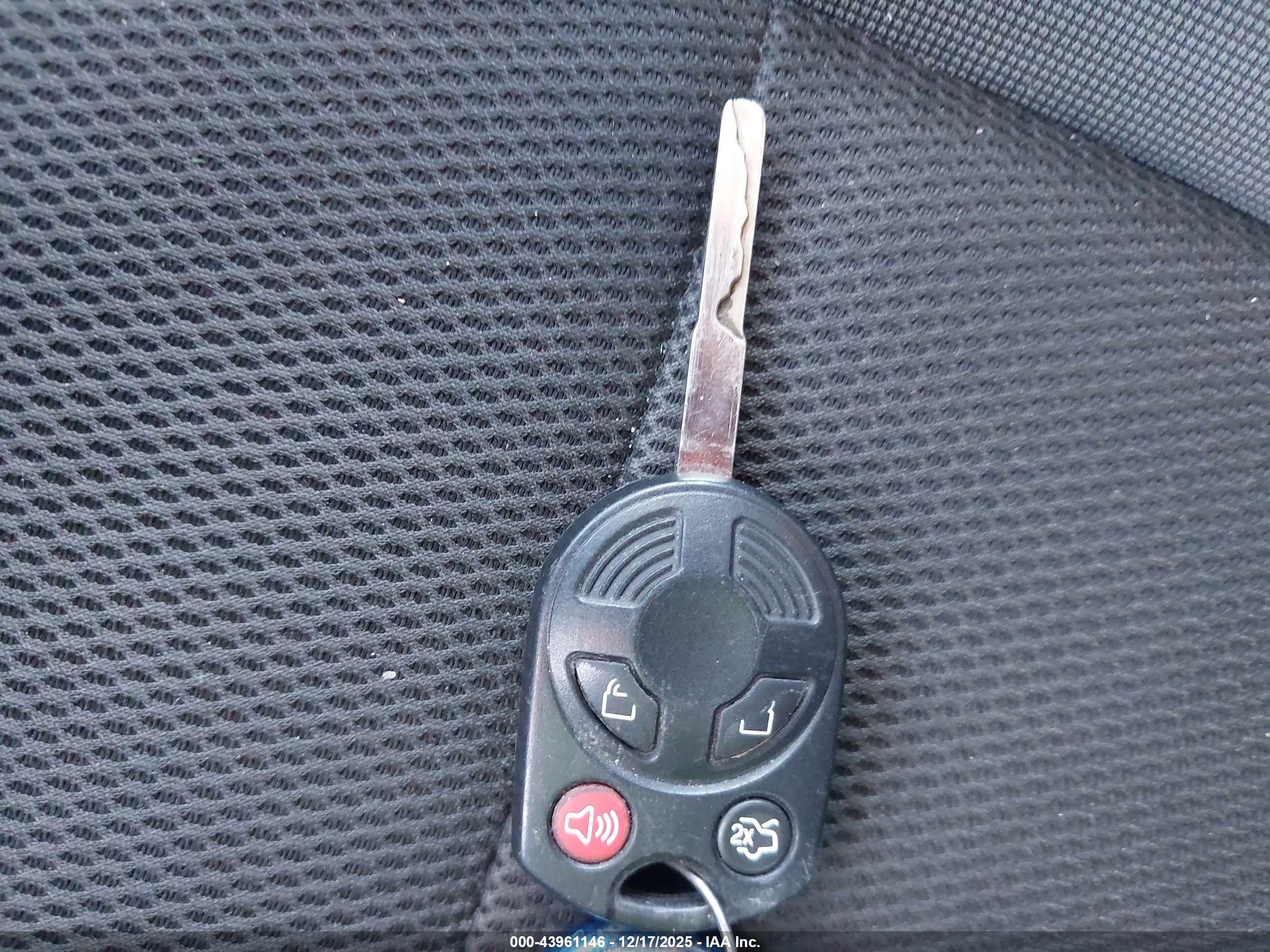 FORD FOCUS image 11