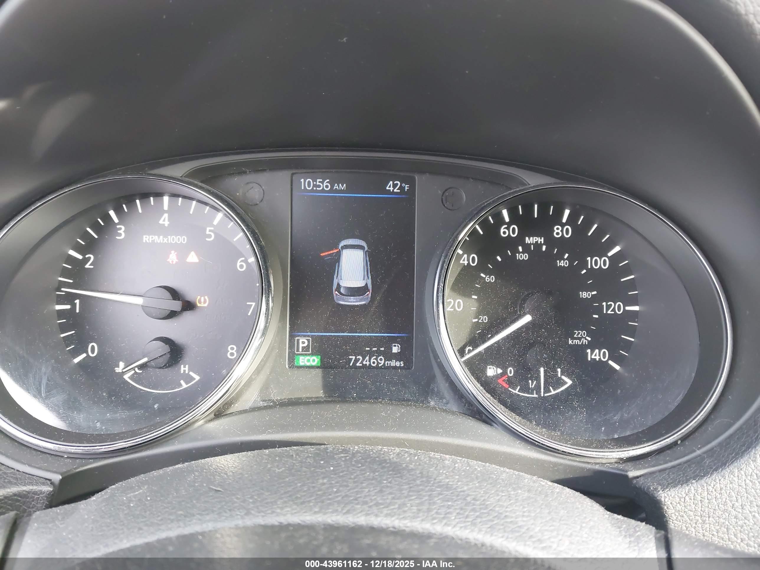 NISSAN ROGUE image 7