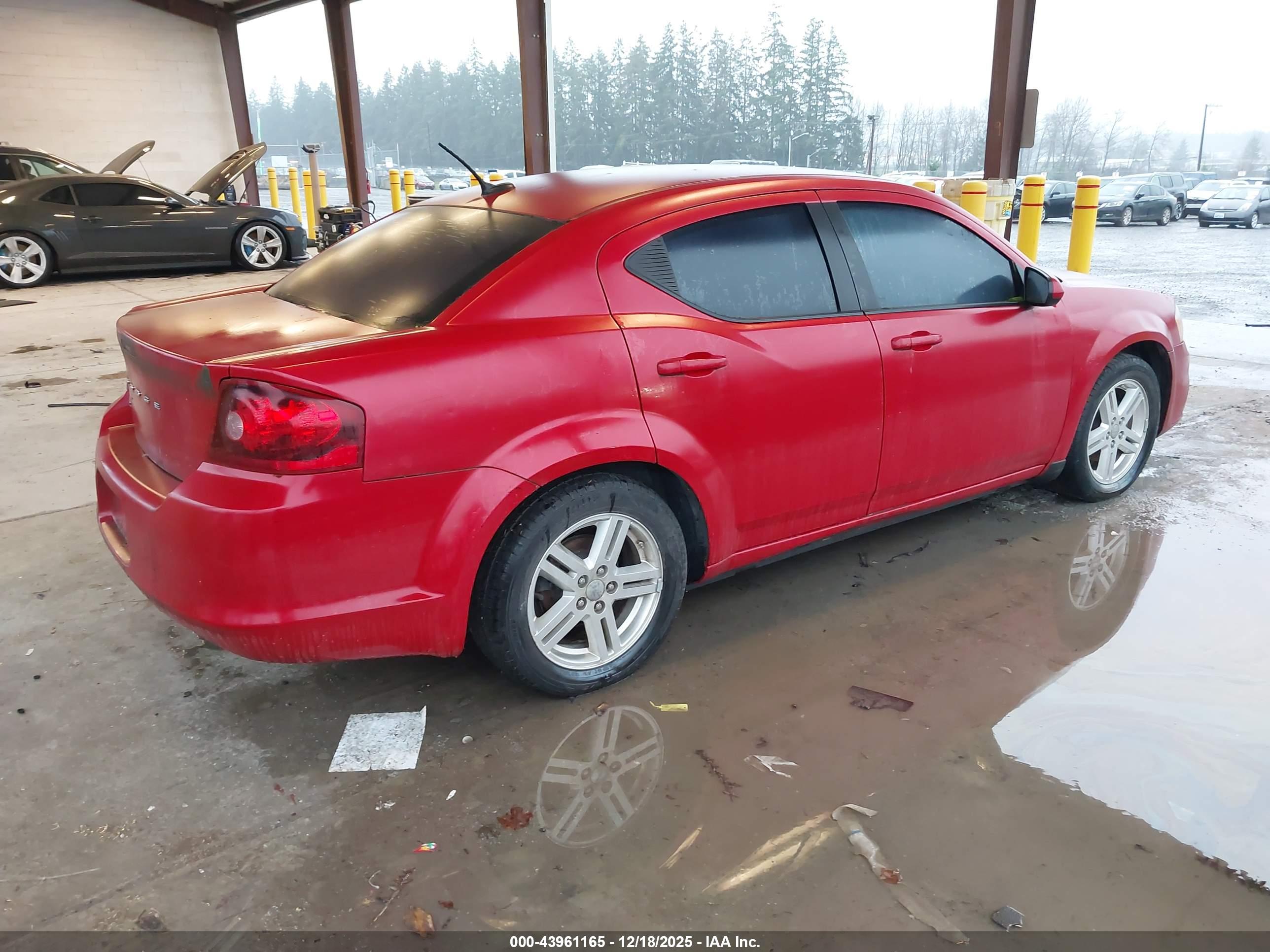 DODGE AVENGER image 4