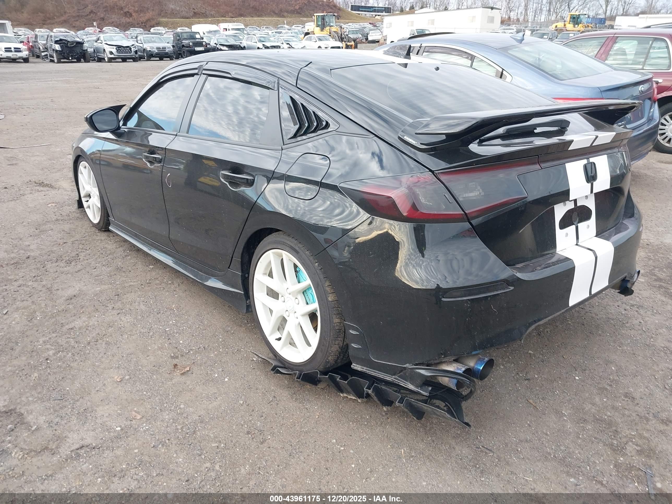 HONDA CIVIC image 3