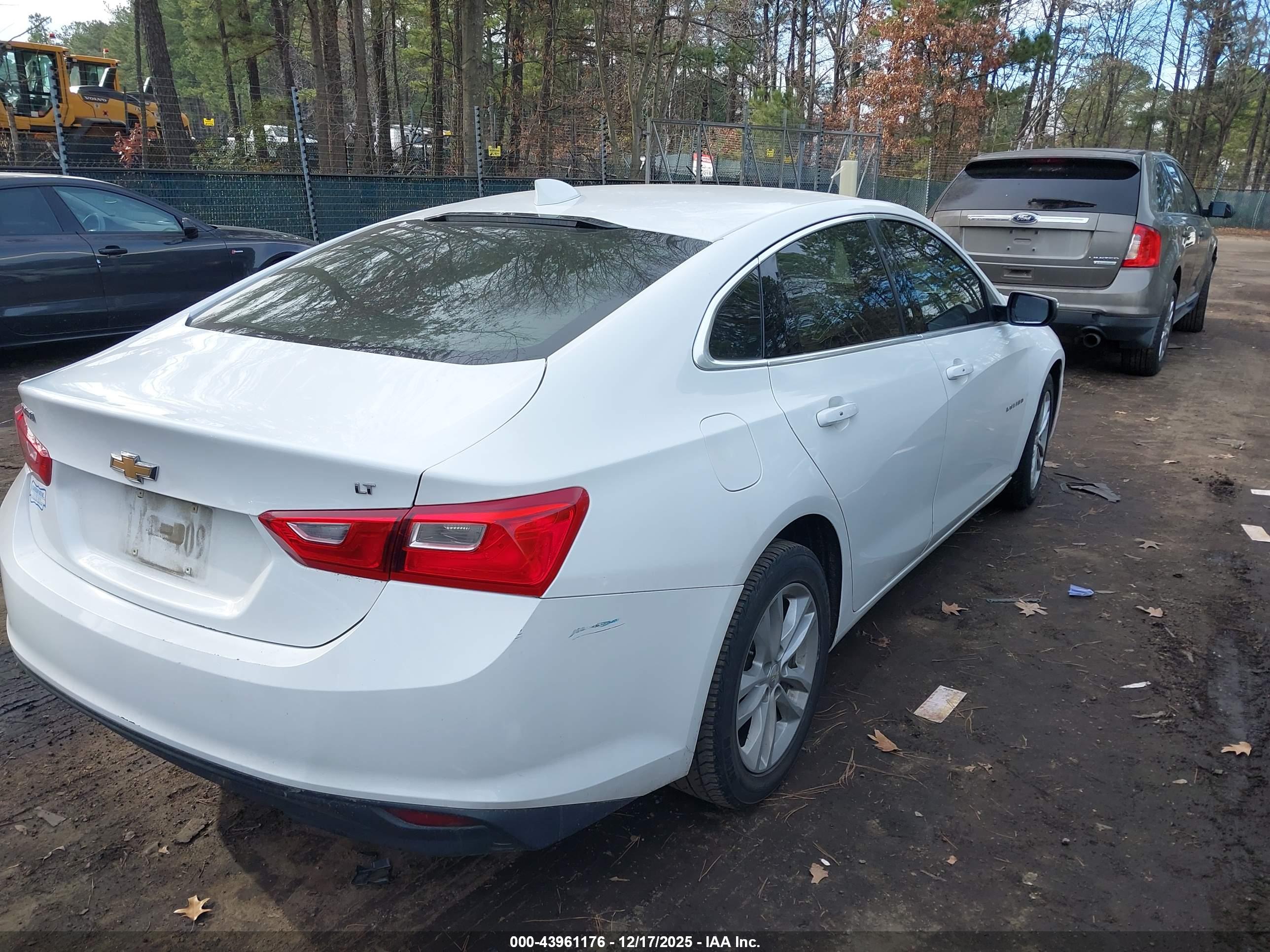 CHEVROLET MALIBU image 4