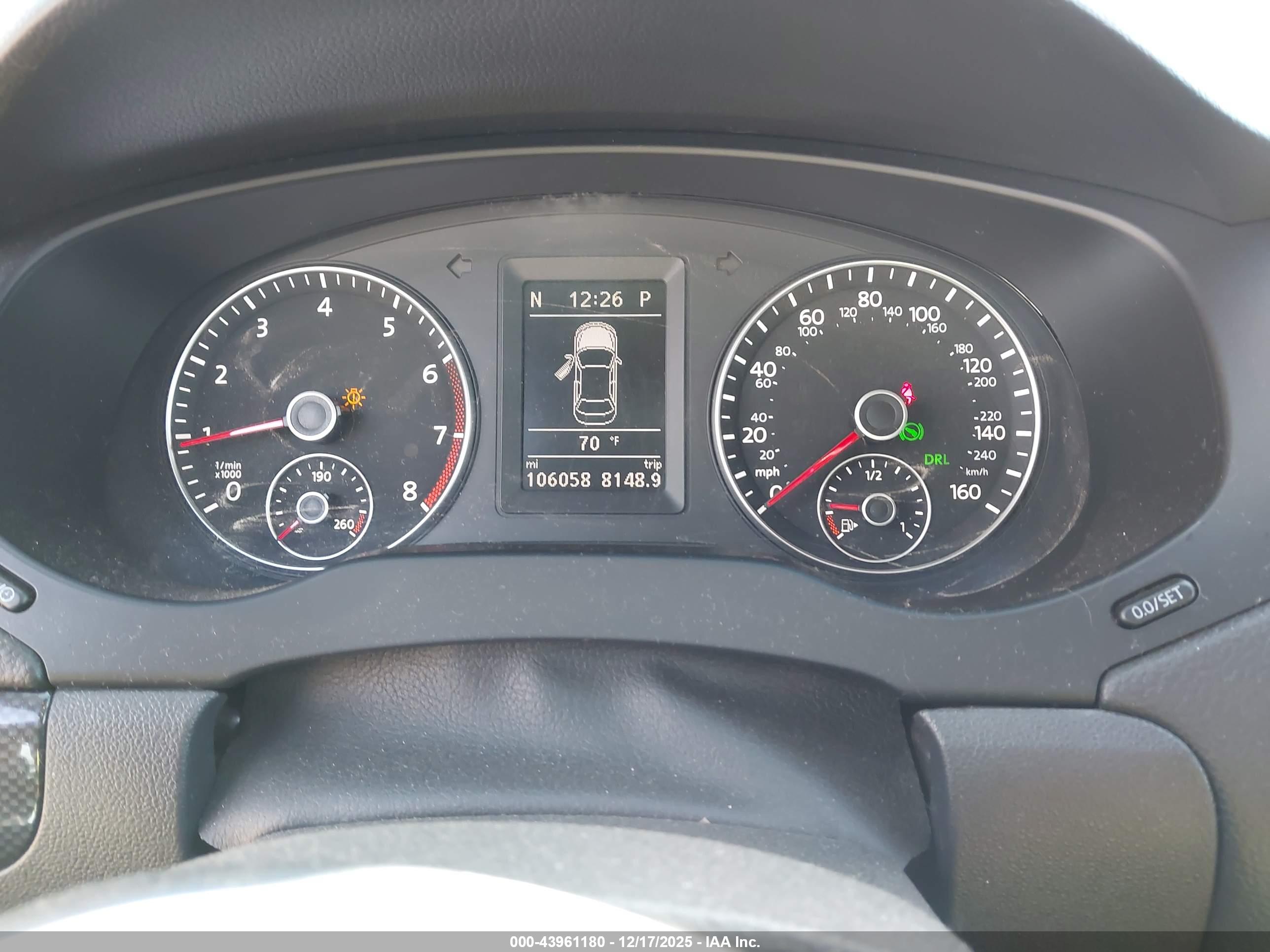 VOLKSWAGEN JETTA image 7
