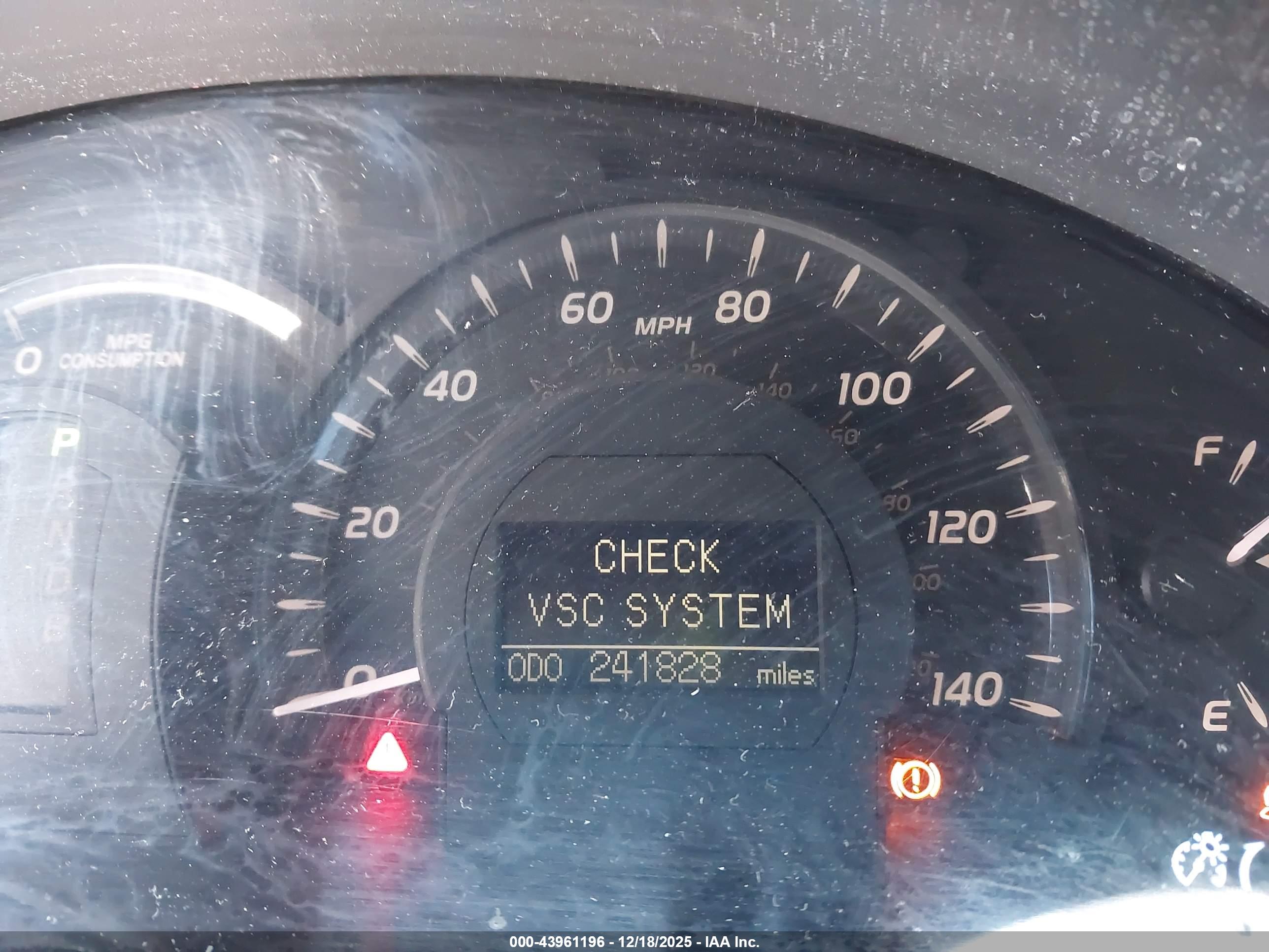 TOYOTA CAMRY image 7