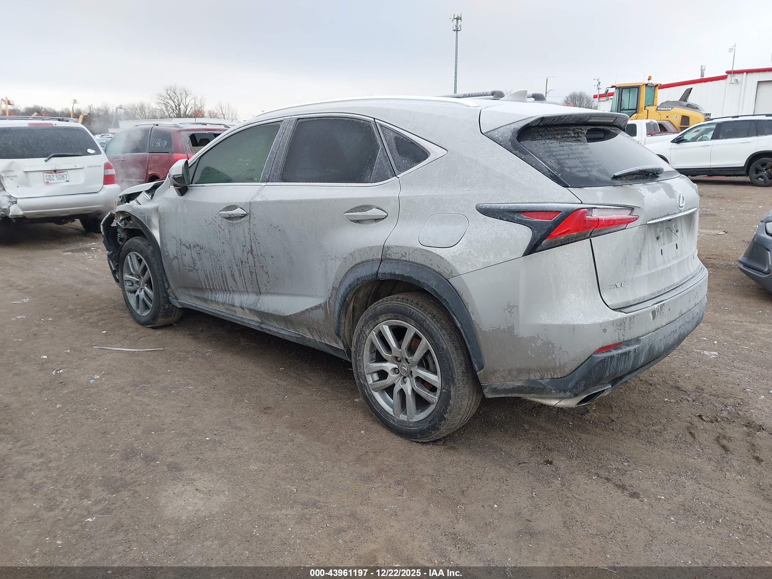 LEXUS NX image 3