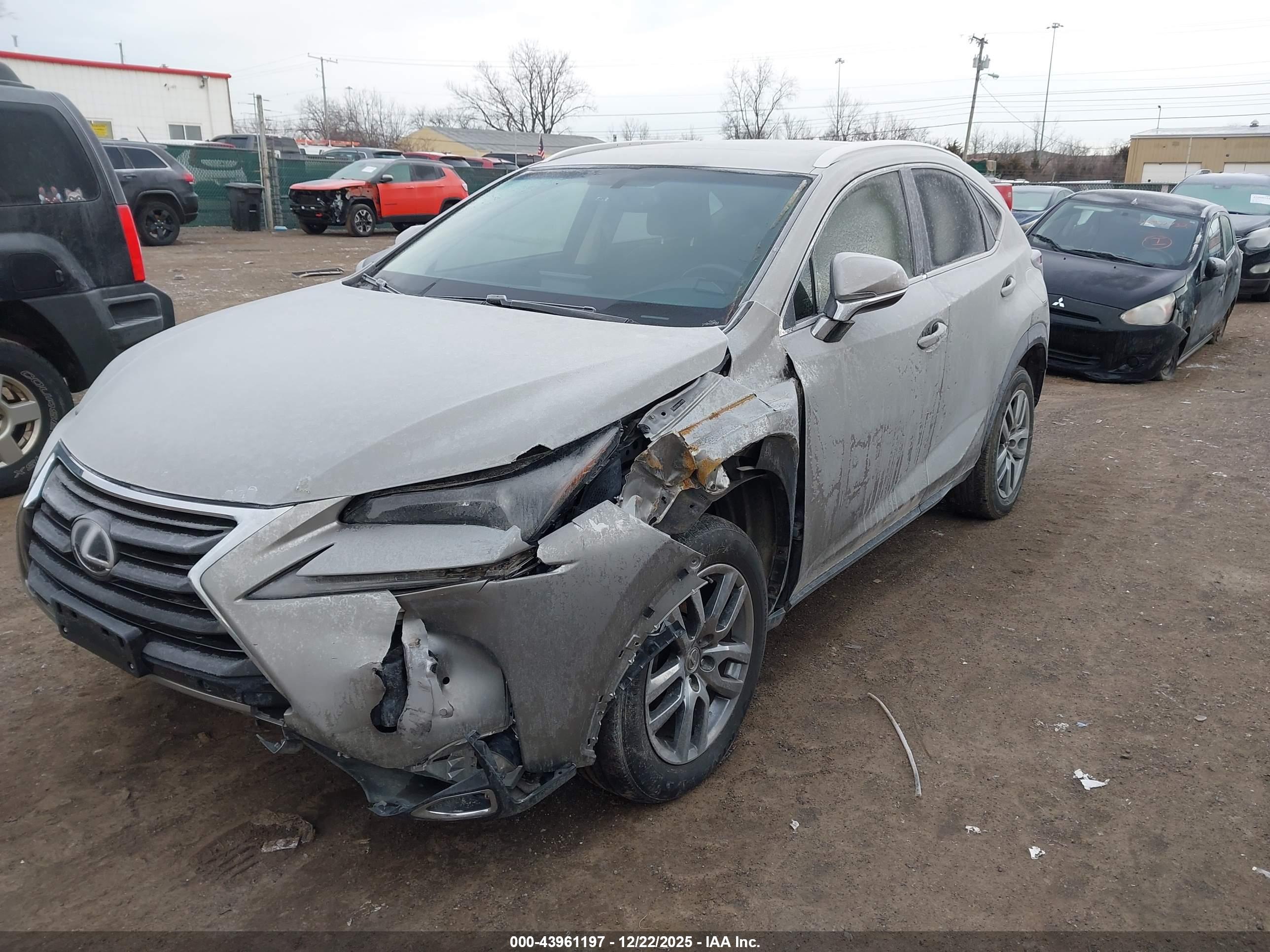 LEXUS NX image 6