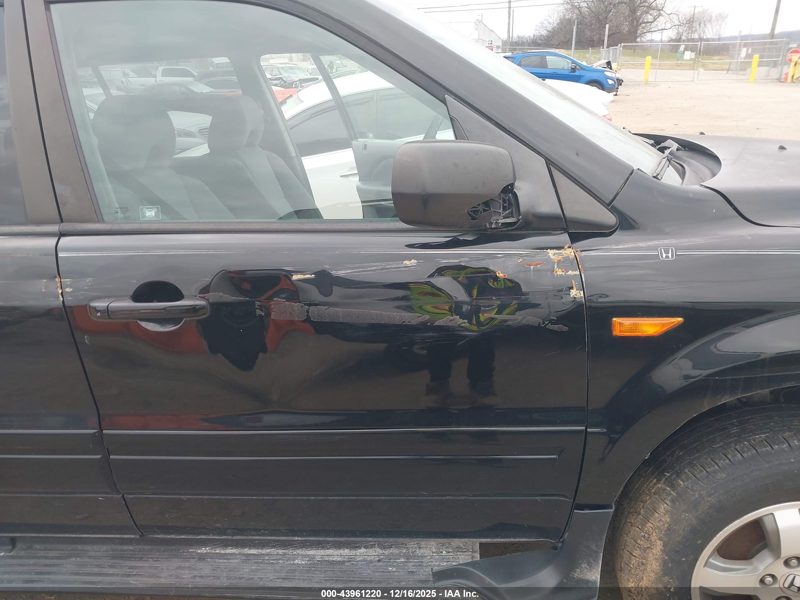 HONDA PILOT image 6
